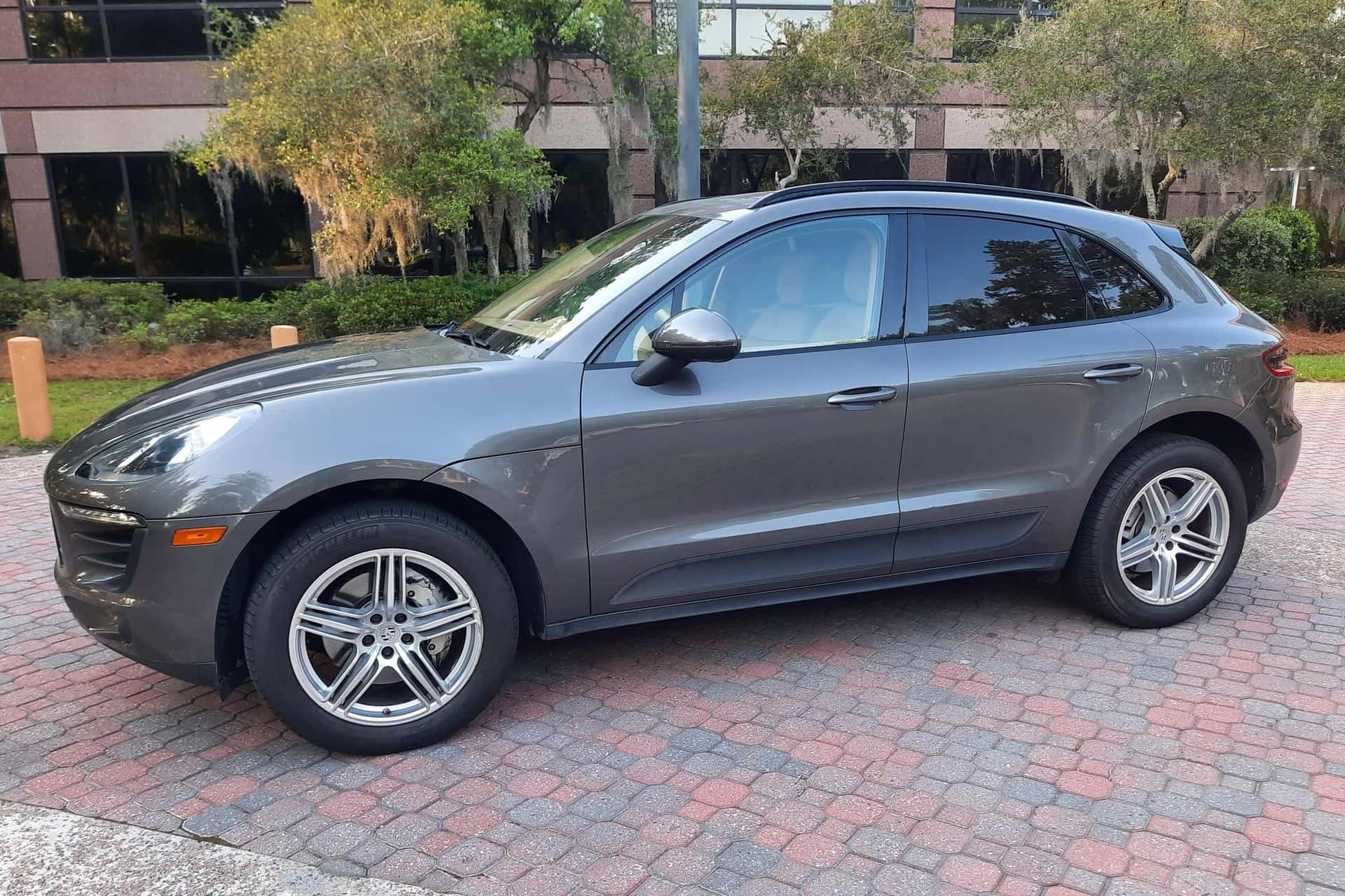2015 Porsche Macan sold for $13,000