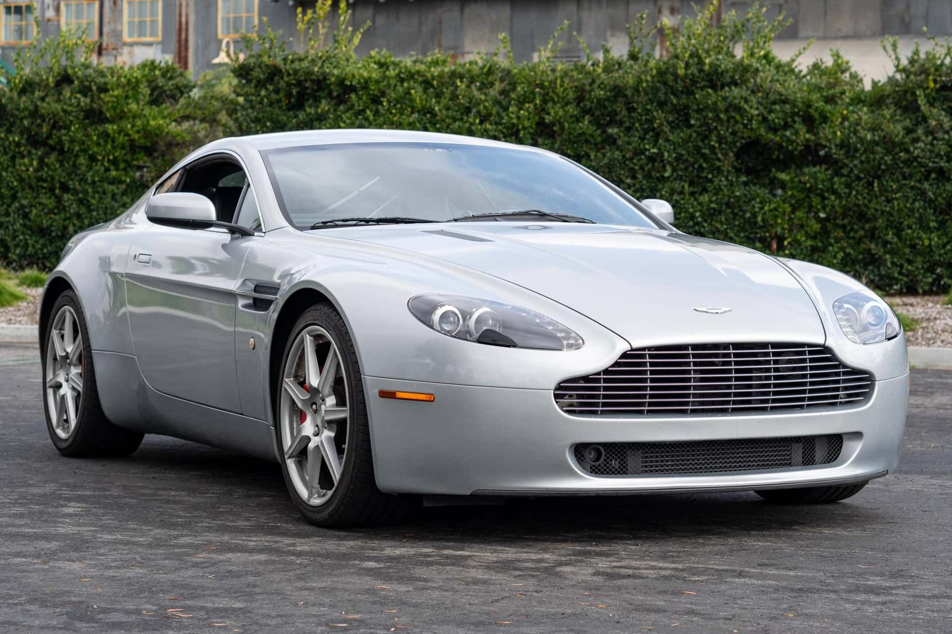 2007 Aston Martin Vantage sold for $41,000