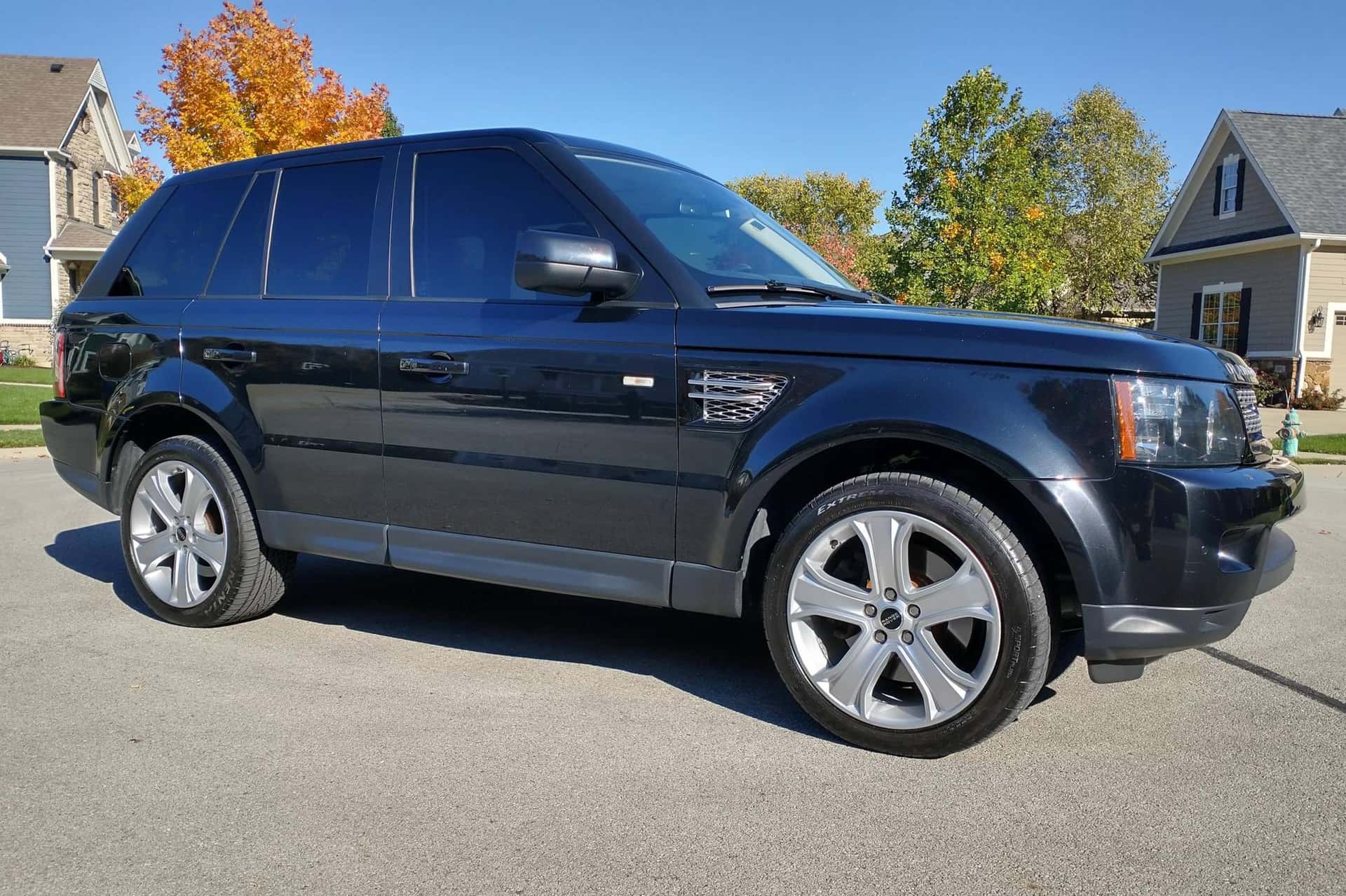 2012 Land Rover Range Rover Sport sold for $21,500