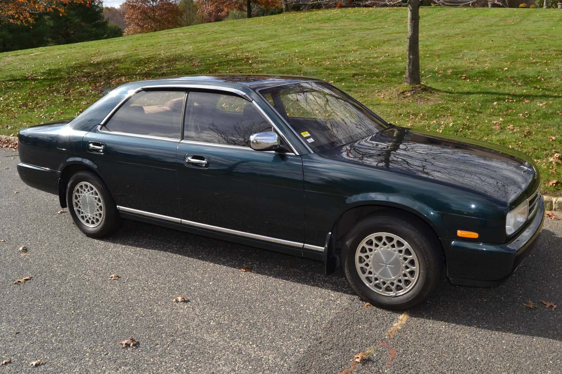 1992 Nissan Gloria sold for $8,500