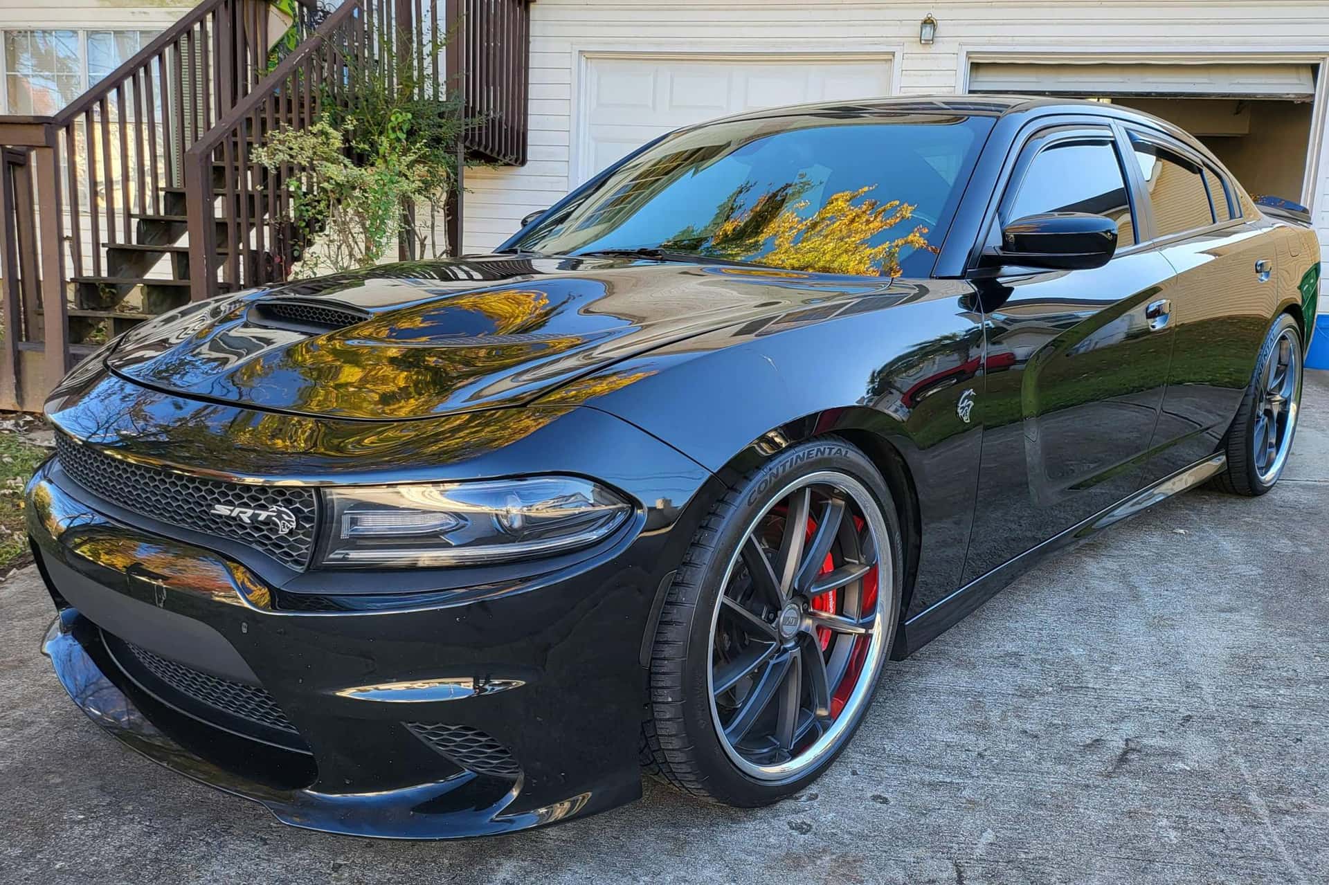 2015 Dodge Charger sold for $33,000