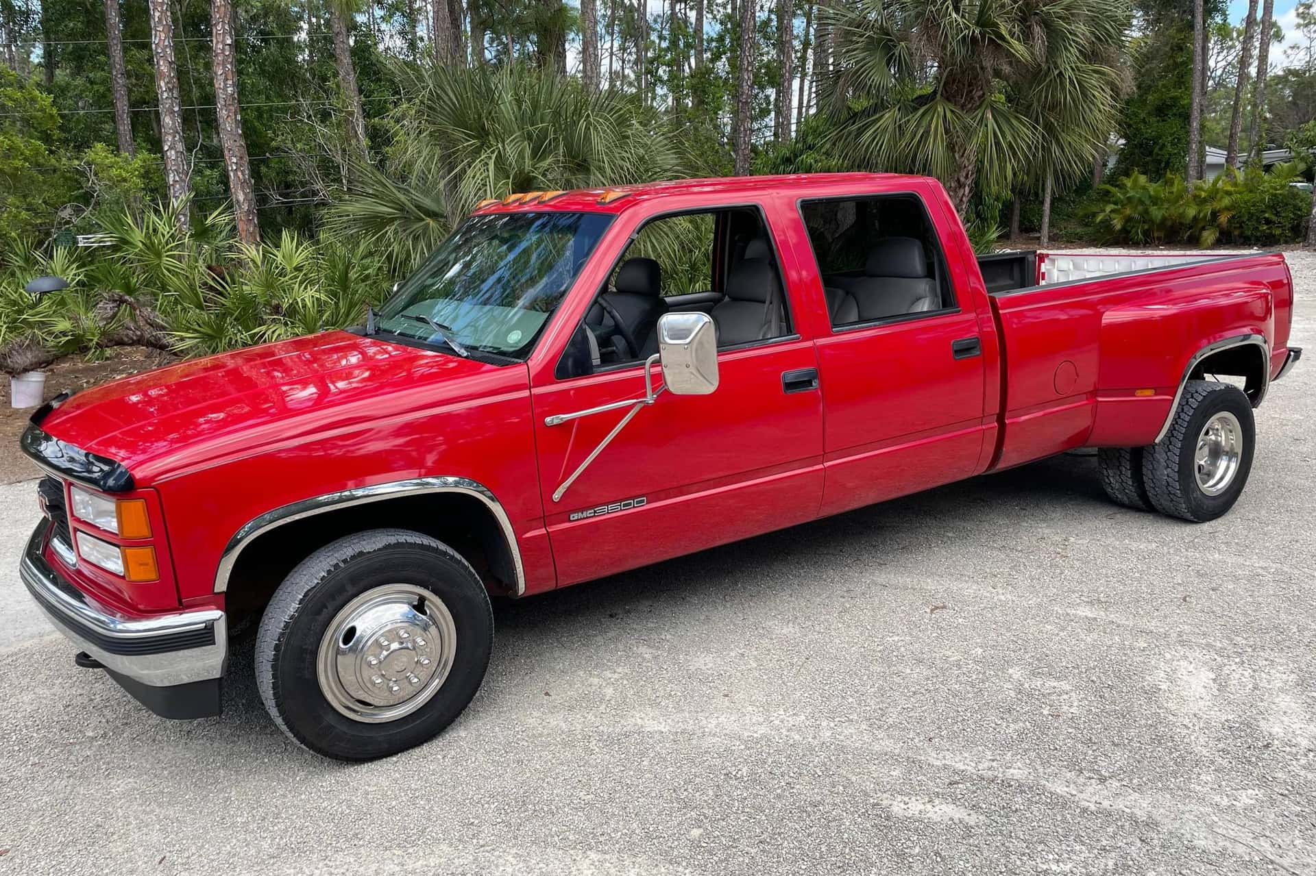 1999 GMC Sierra sold for $8,700