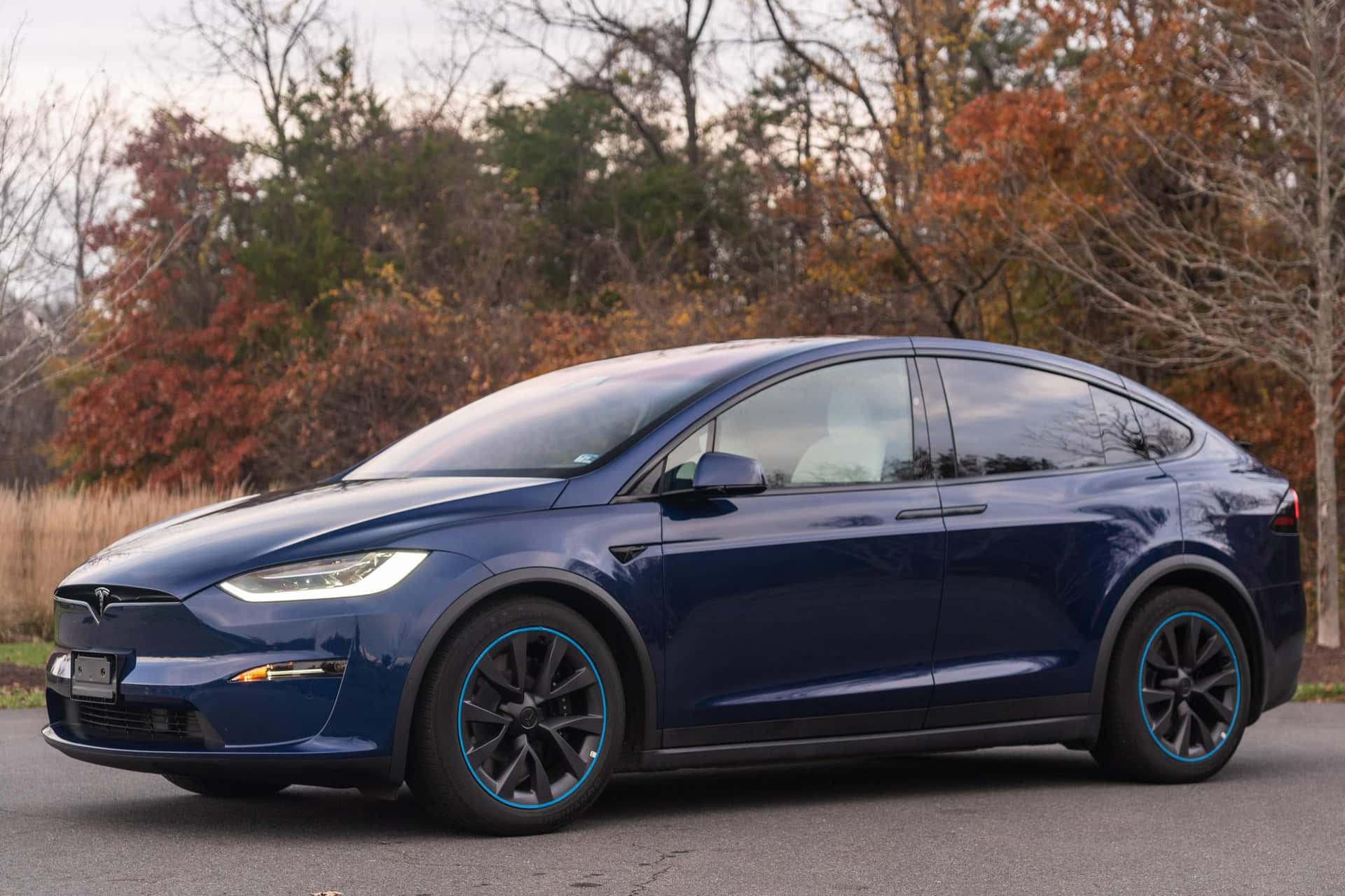 2022 Tesla Model X sold for $125,007