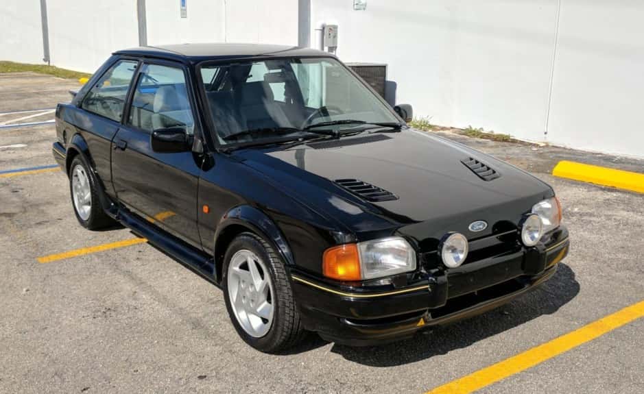 1988 Ford Escort RS Cosworth sold for $10,700