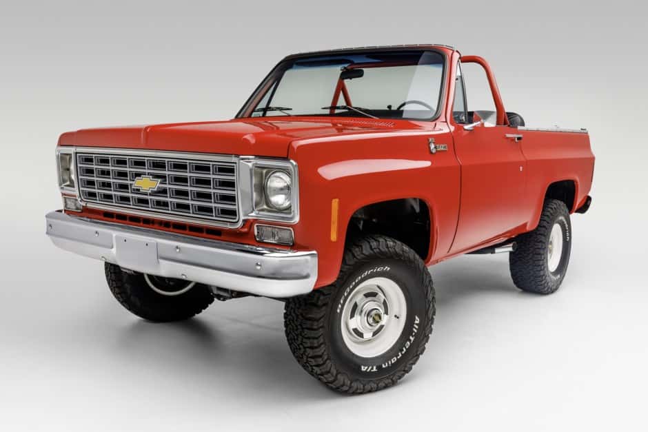 1975 Chevrolet K5 Blazer 1973-1991 sold for $69,000