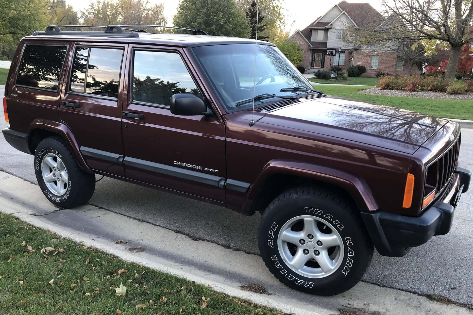 2000 Jeep Cherokee sold for $10,601
