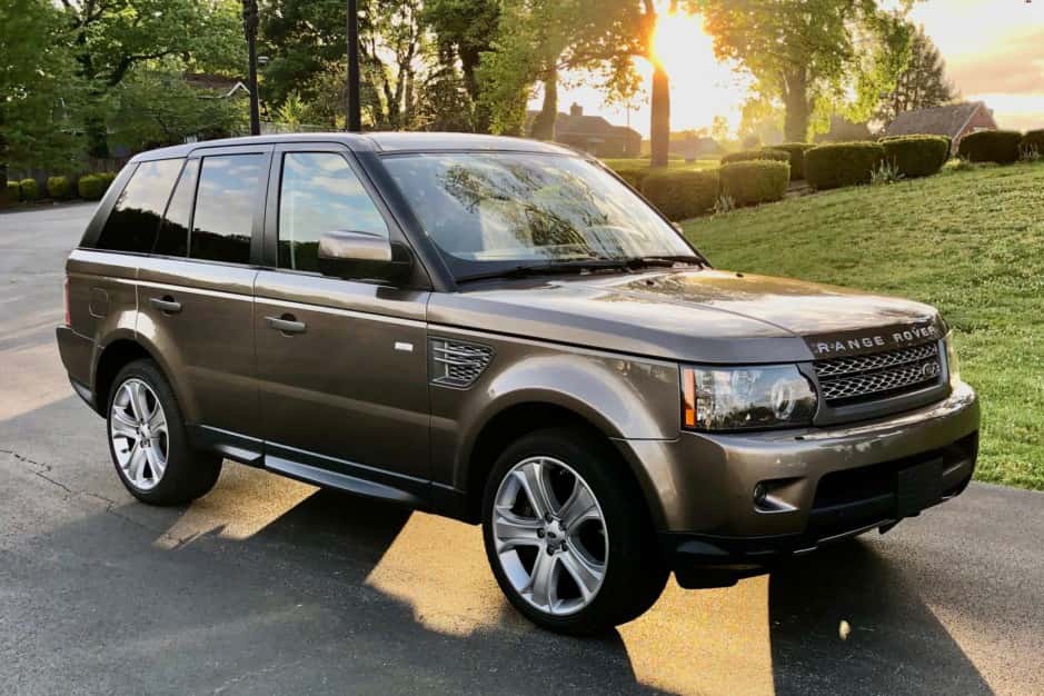 2011 Land Rover Range Rover Sport L320 sold for $39,000