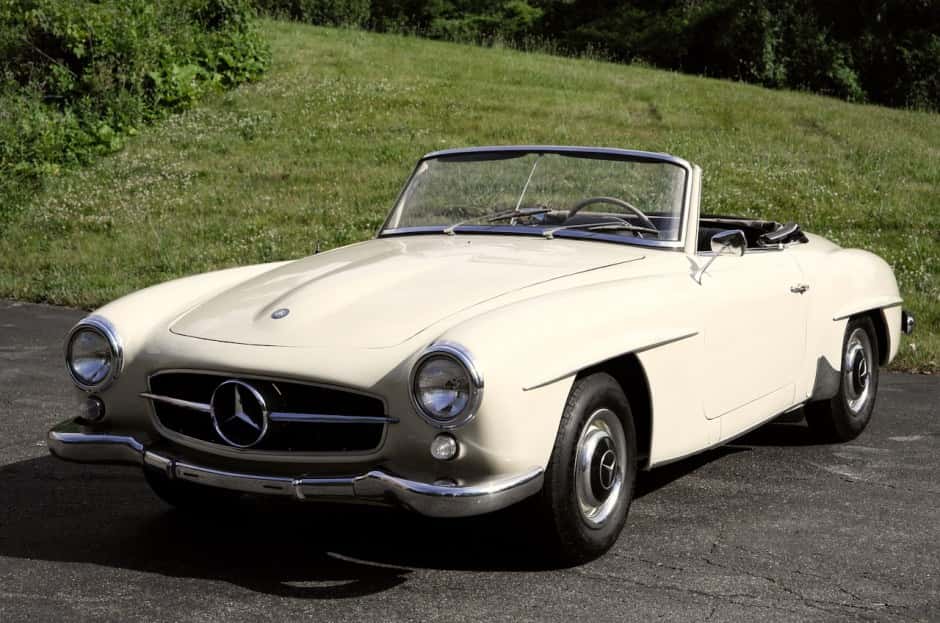 1963 Mercedes-Benz 190SL sold for $79,500