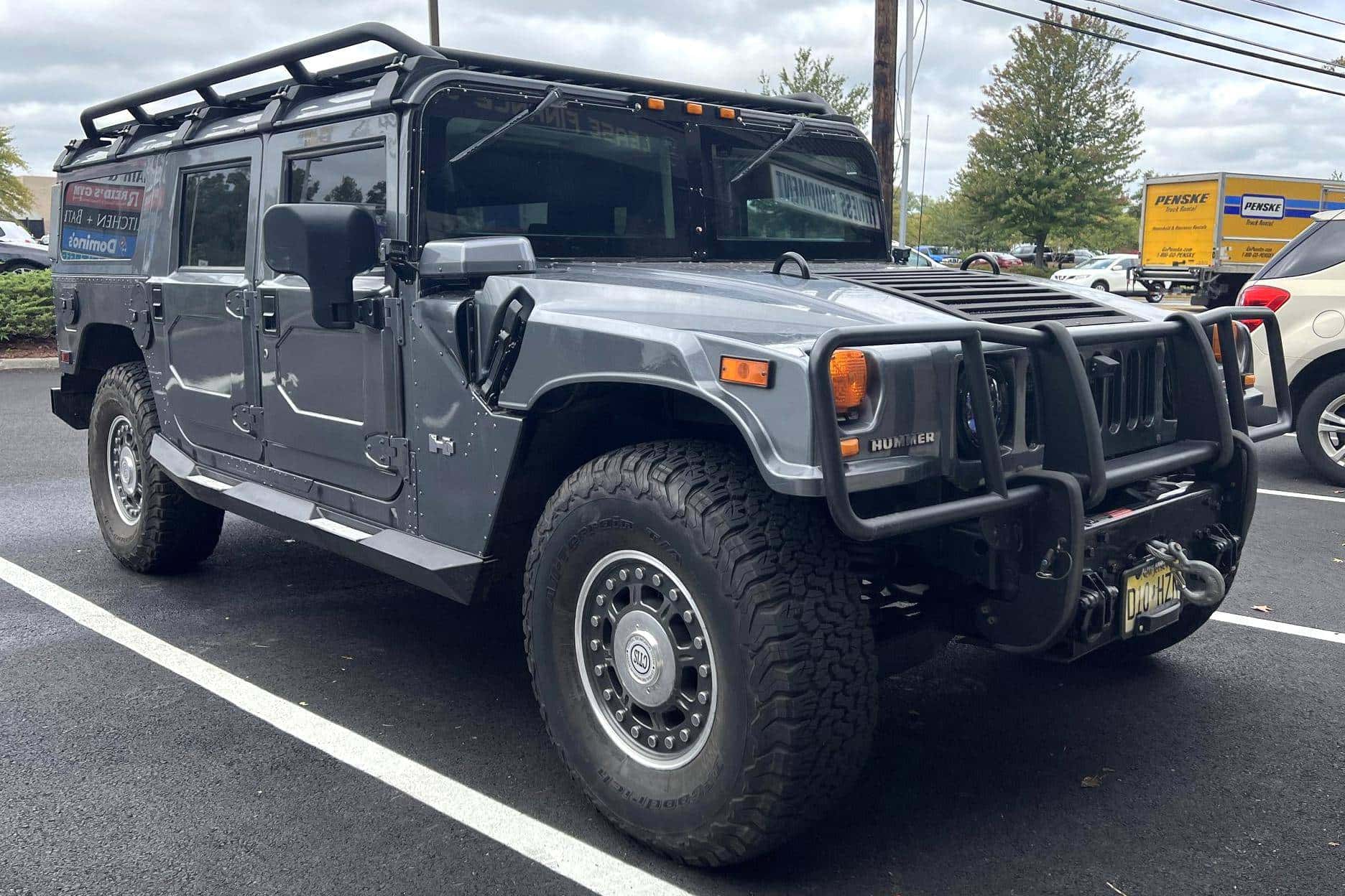 2006 Hummer H1 sold for $150,500