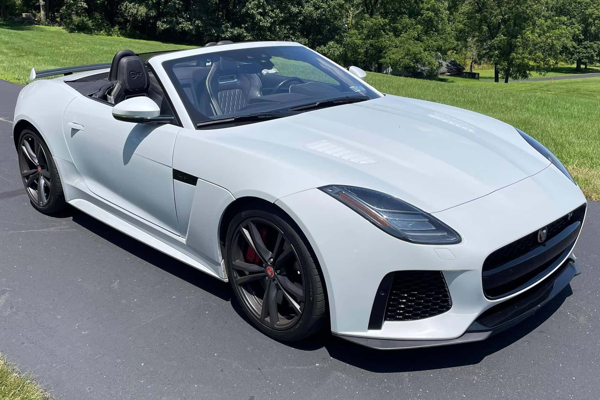 2019 Jaguar F-Type sold for $76,000