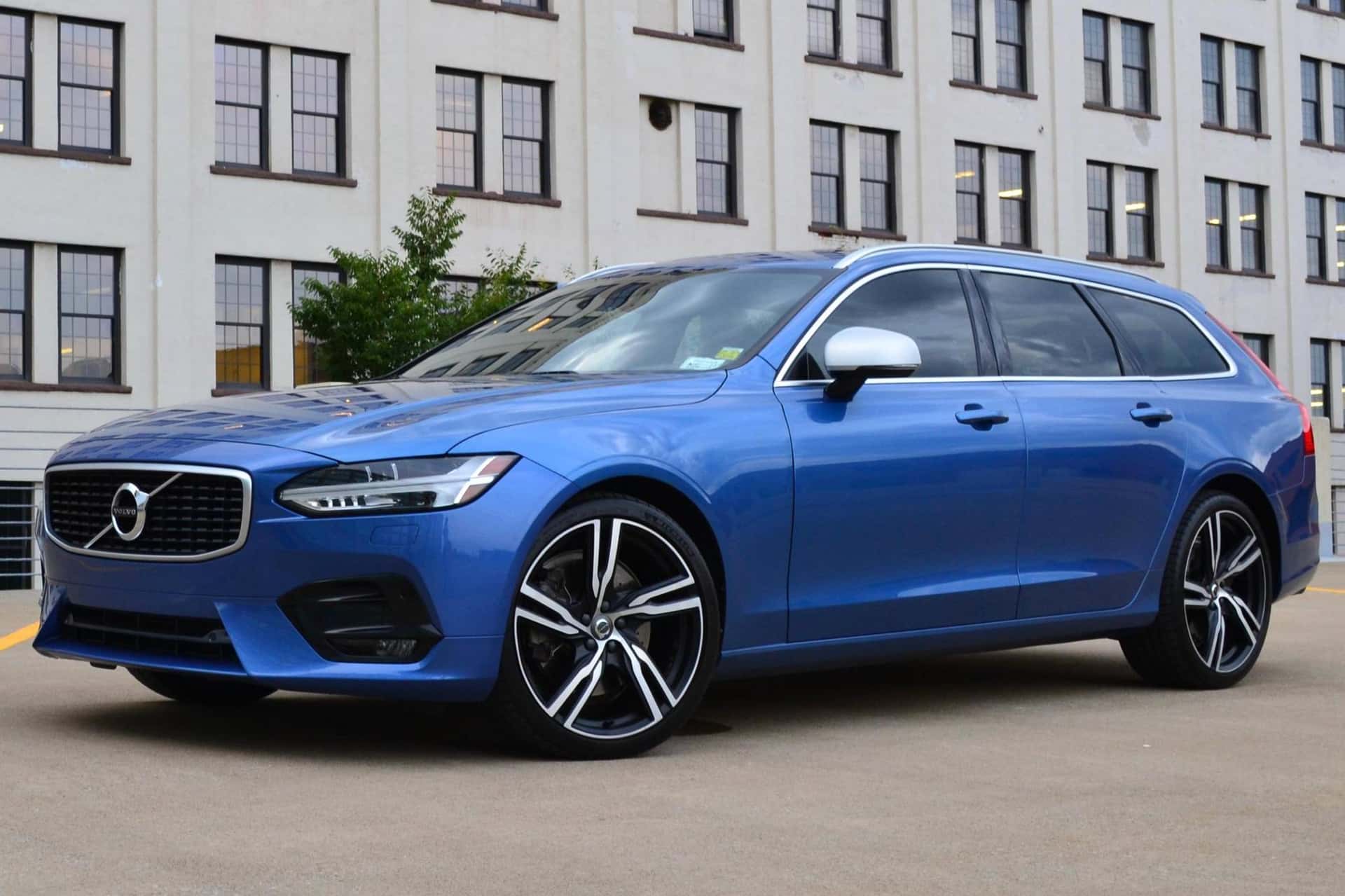 2018 Volvo V90 sold for $29,999
