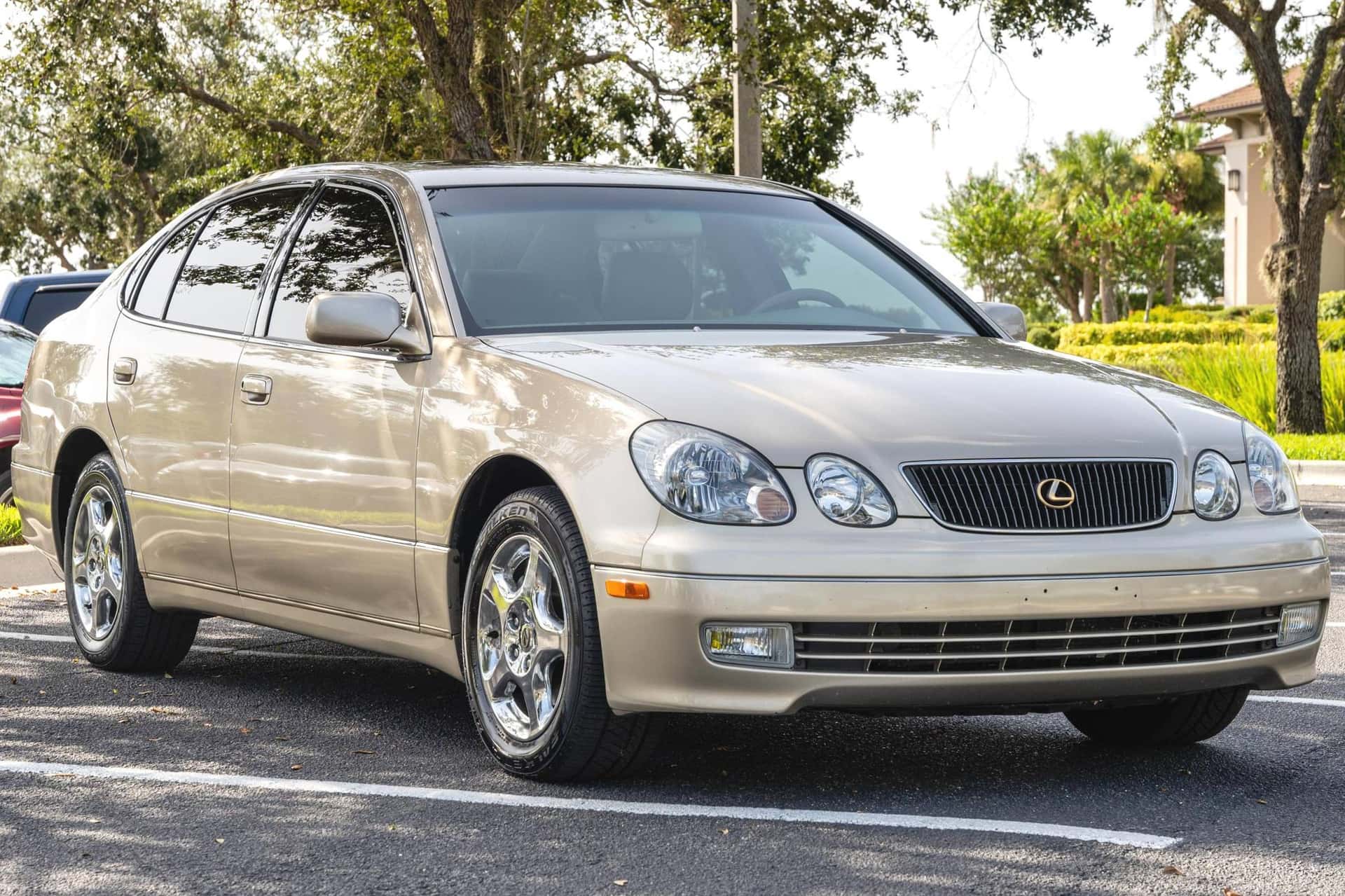 2000 Lexus GS sold for $10,300
