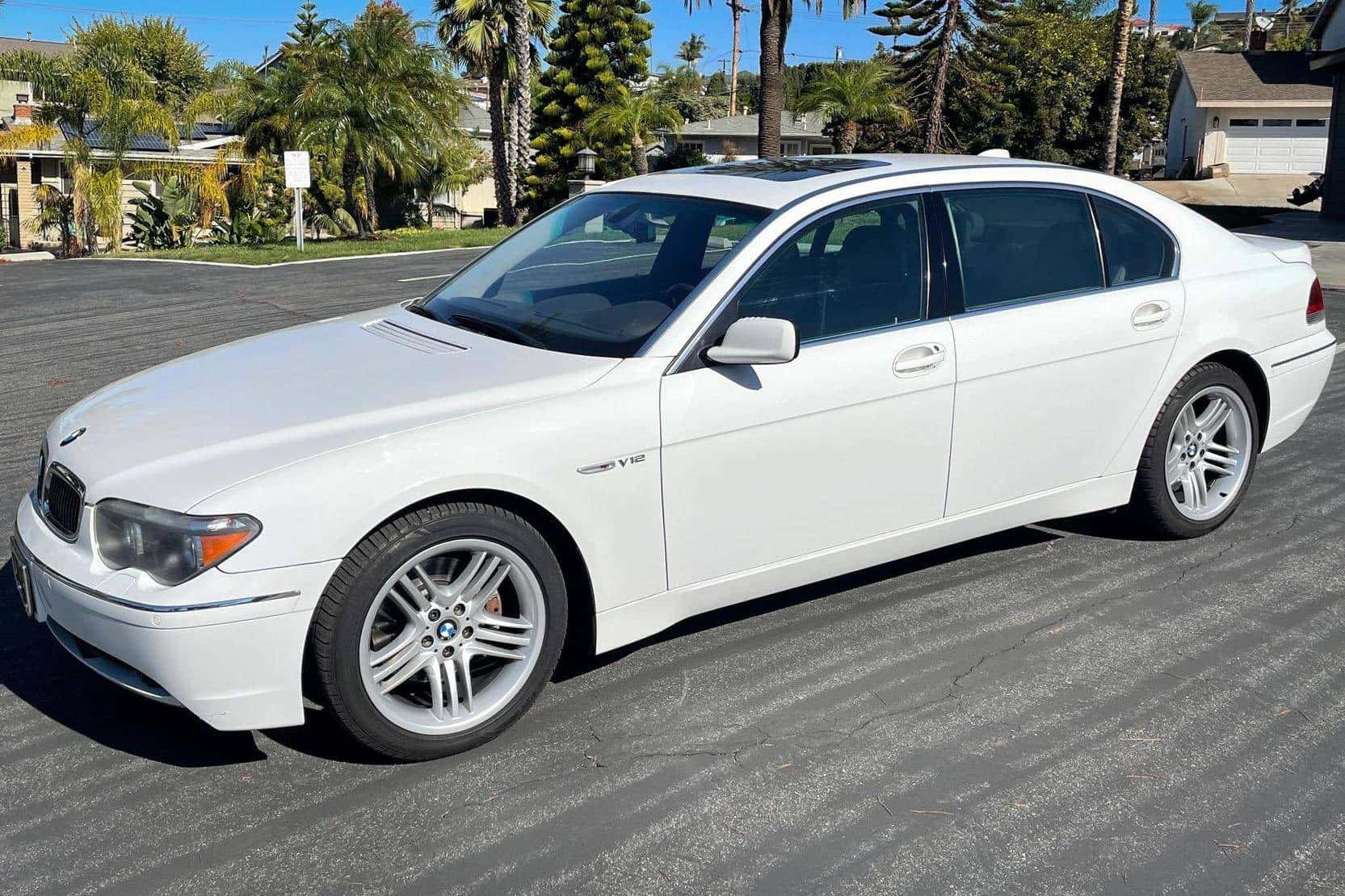 2003 BMW 7 Series sold for $11,500
