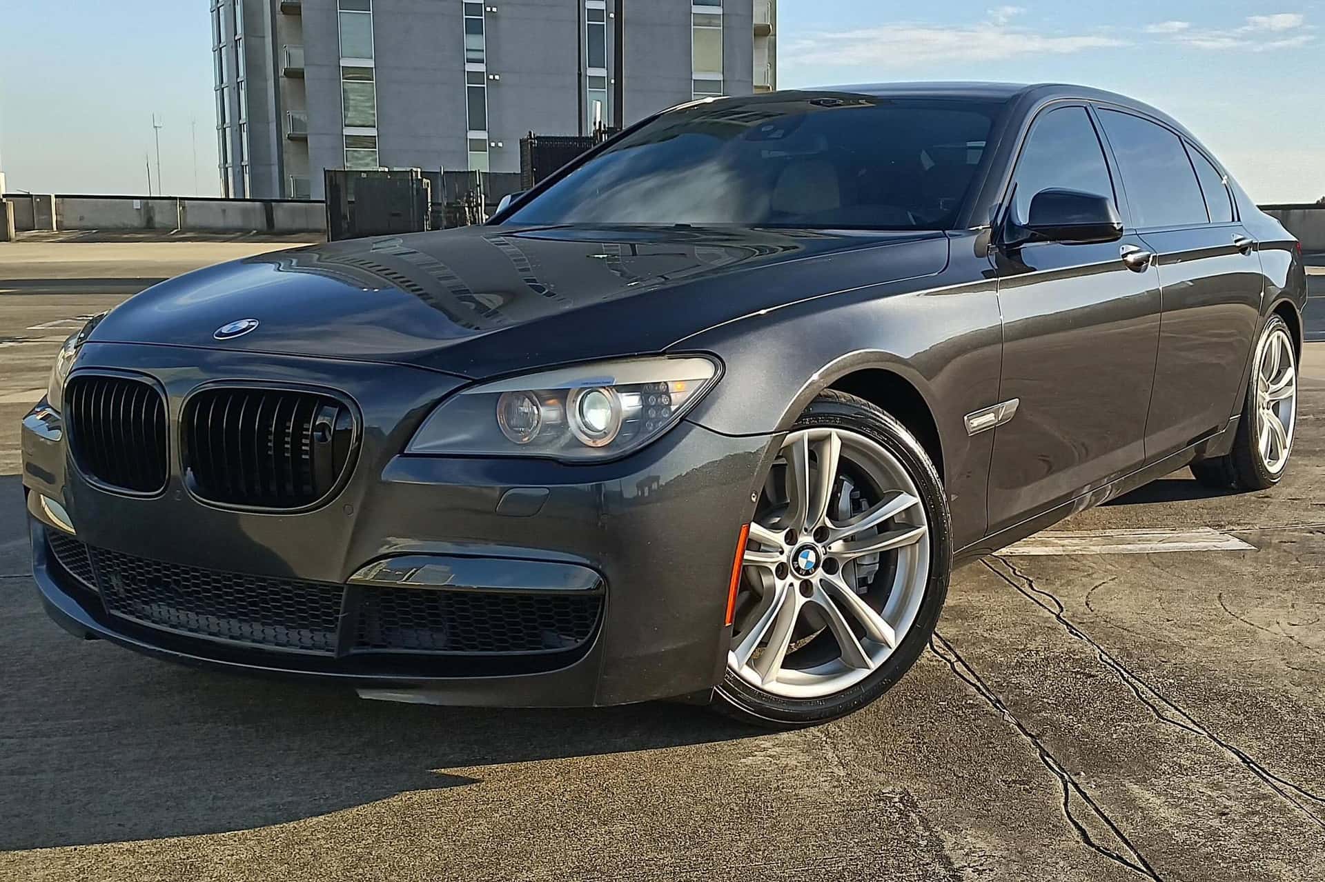 2010 BMW 7 Series sold for $12,800