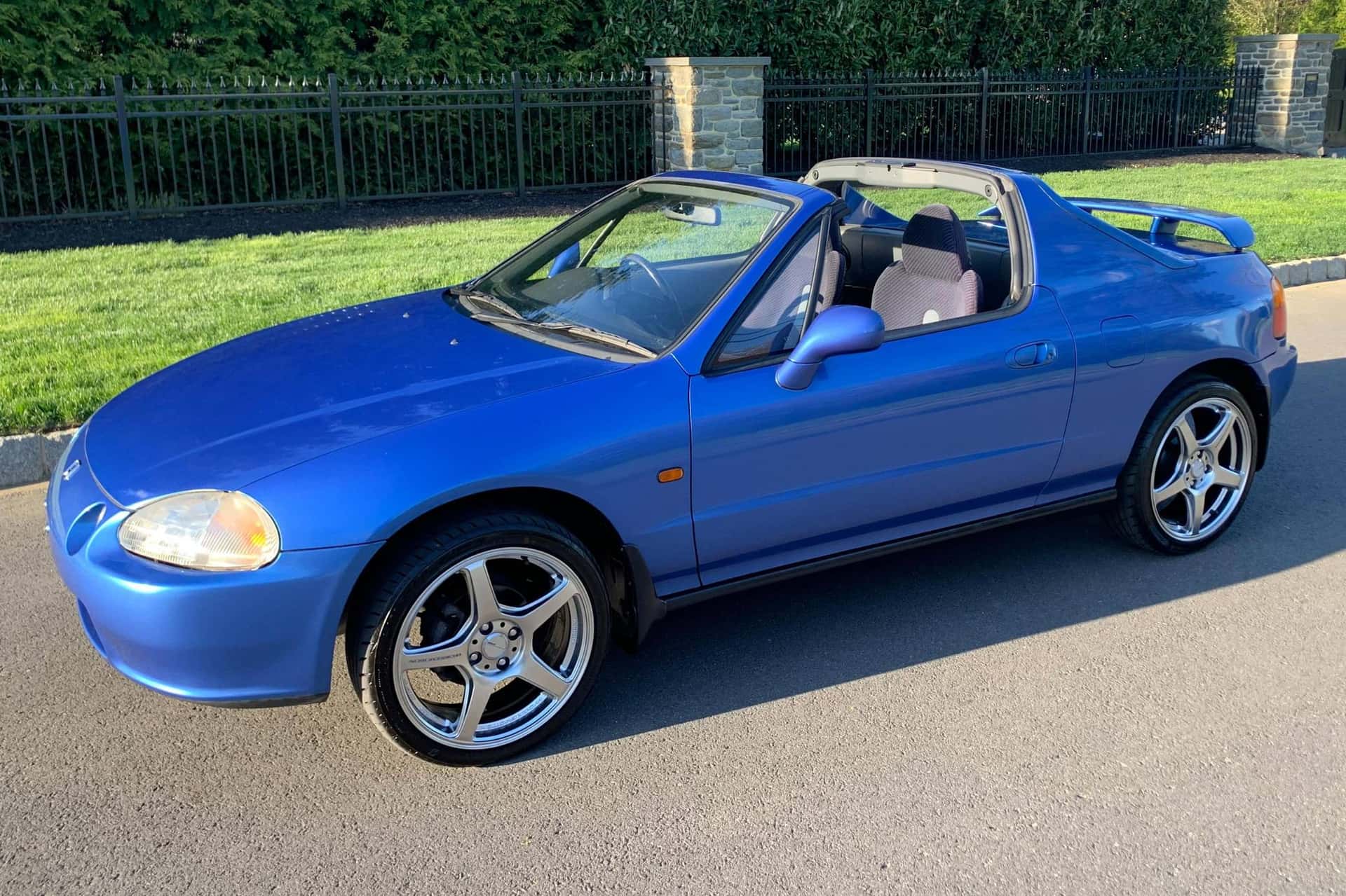 1994 Honda Del Sol sold for $9,325