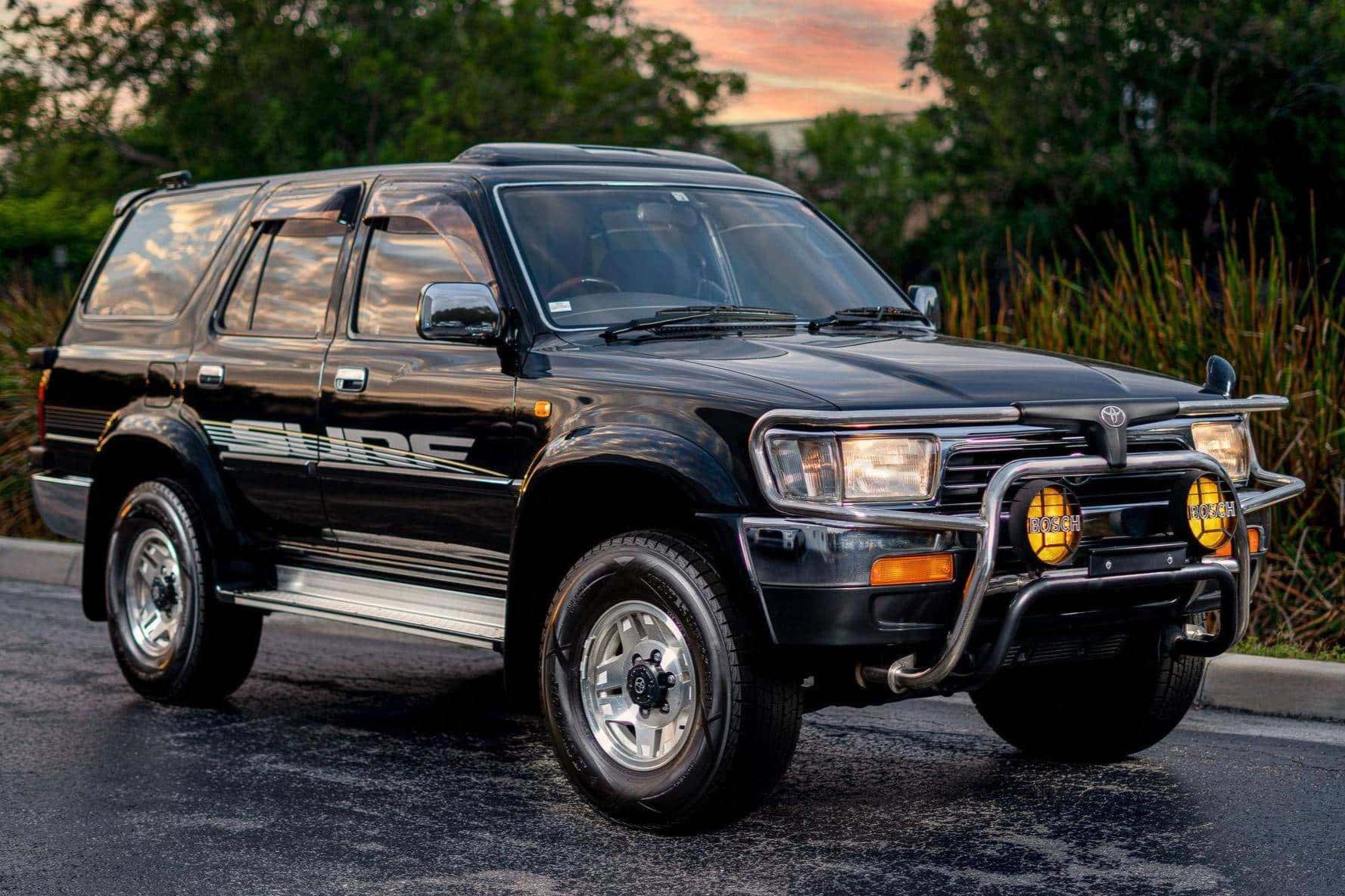 1994 Toyota Hilux sold for $13,000