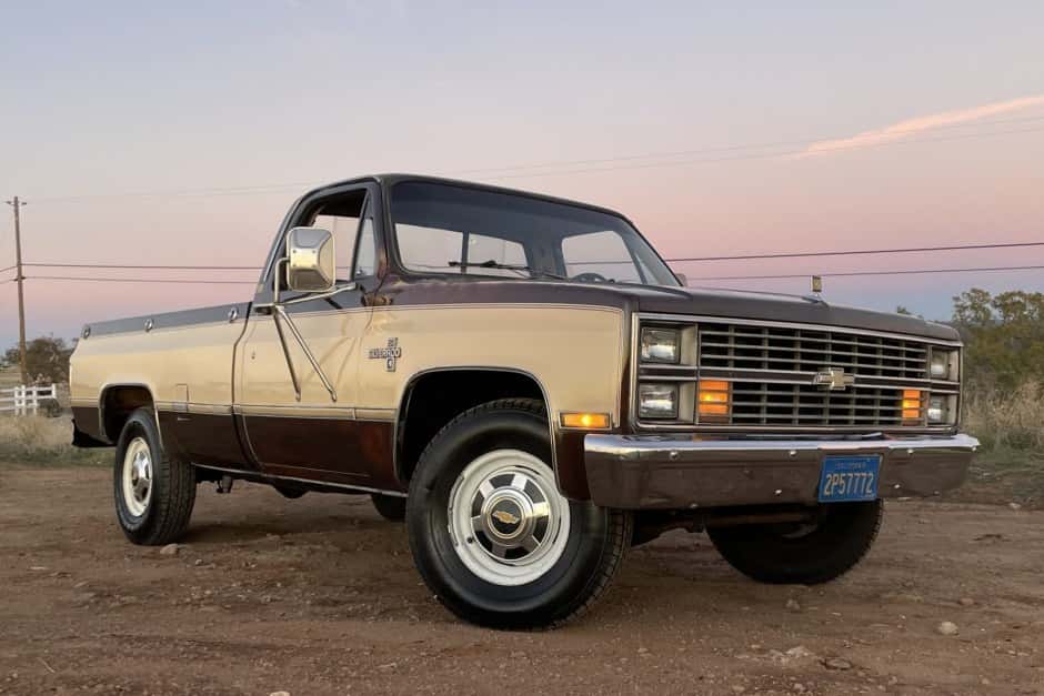 1984 Chevrolet C/K (1973-1991) sold for $9,300