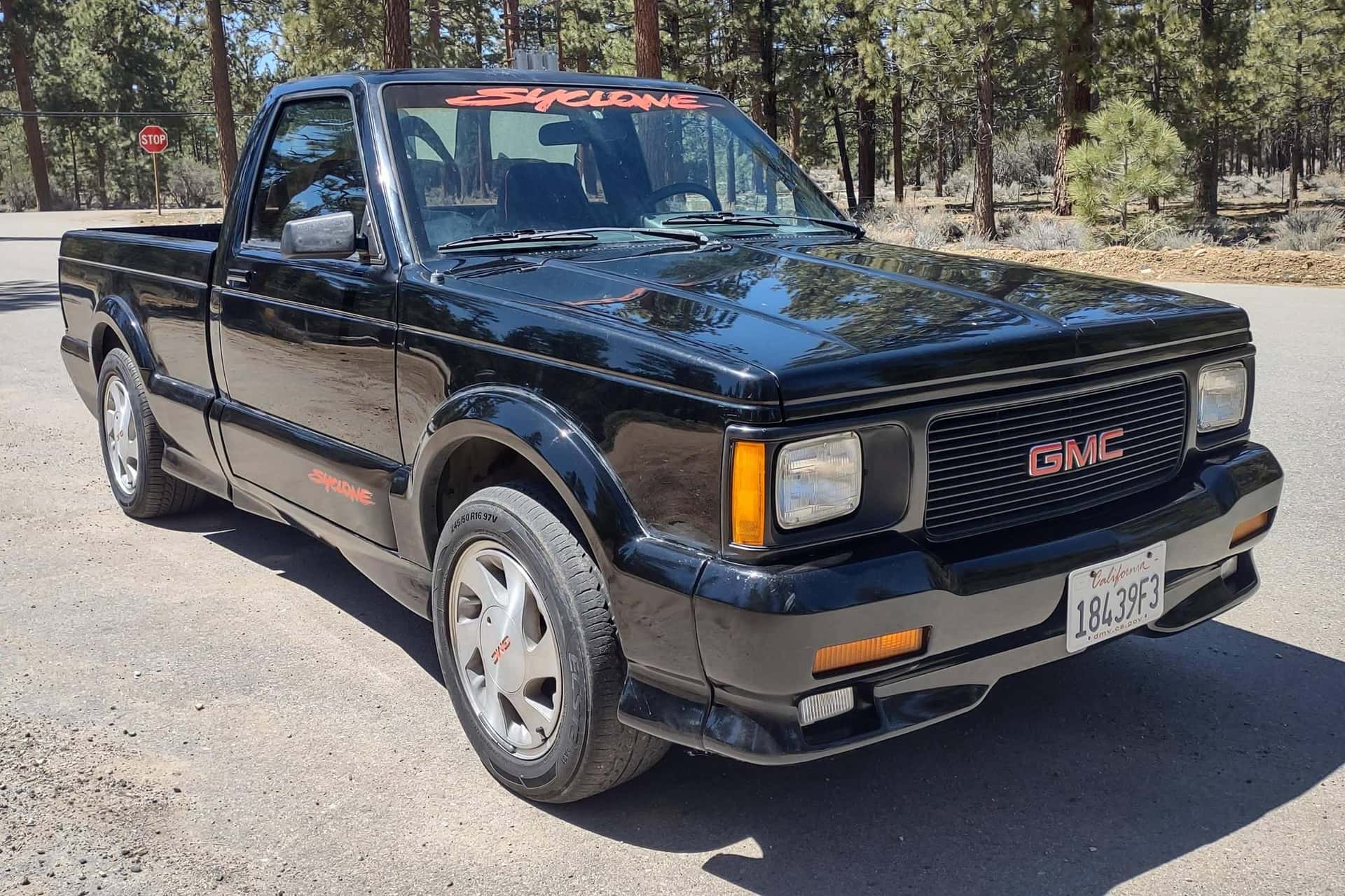 1991 GMC Syclone sold for $18,300