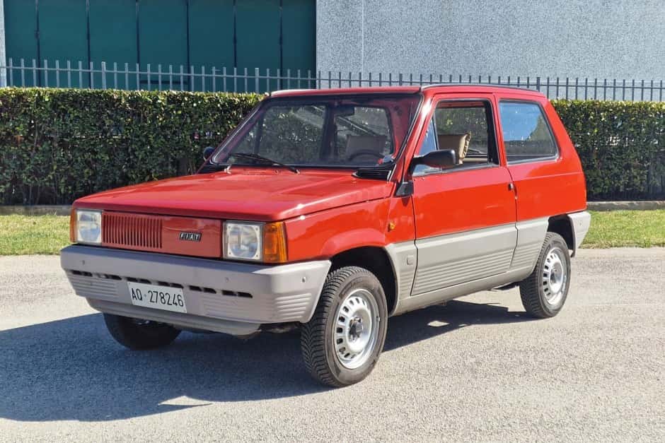 1982 Fiat Panda sold for $2,100