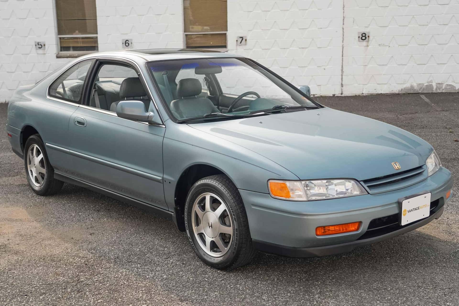 1995 Honda Accord sold for $9,800