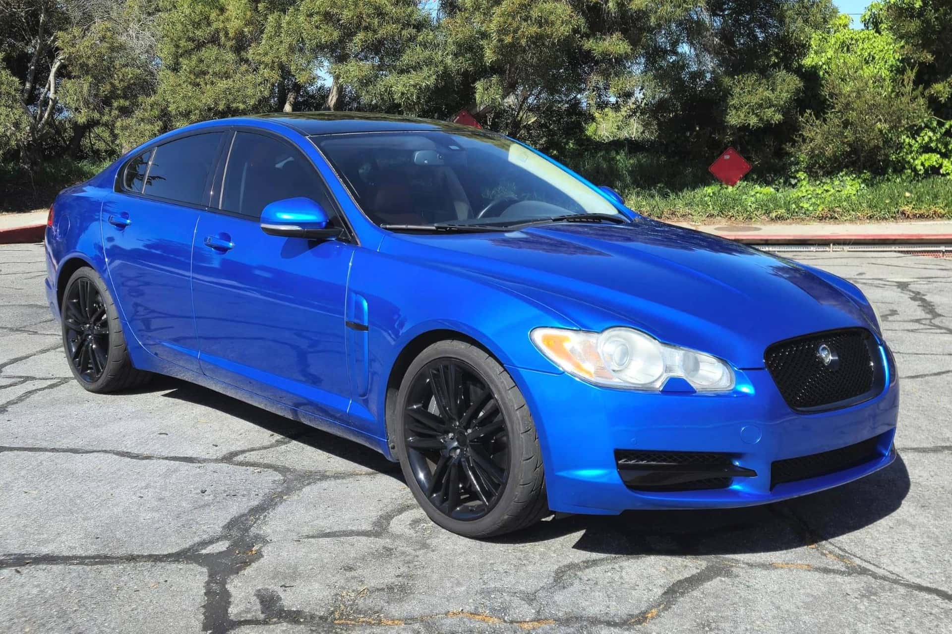 2010 Jaguar XF sold for $13,500