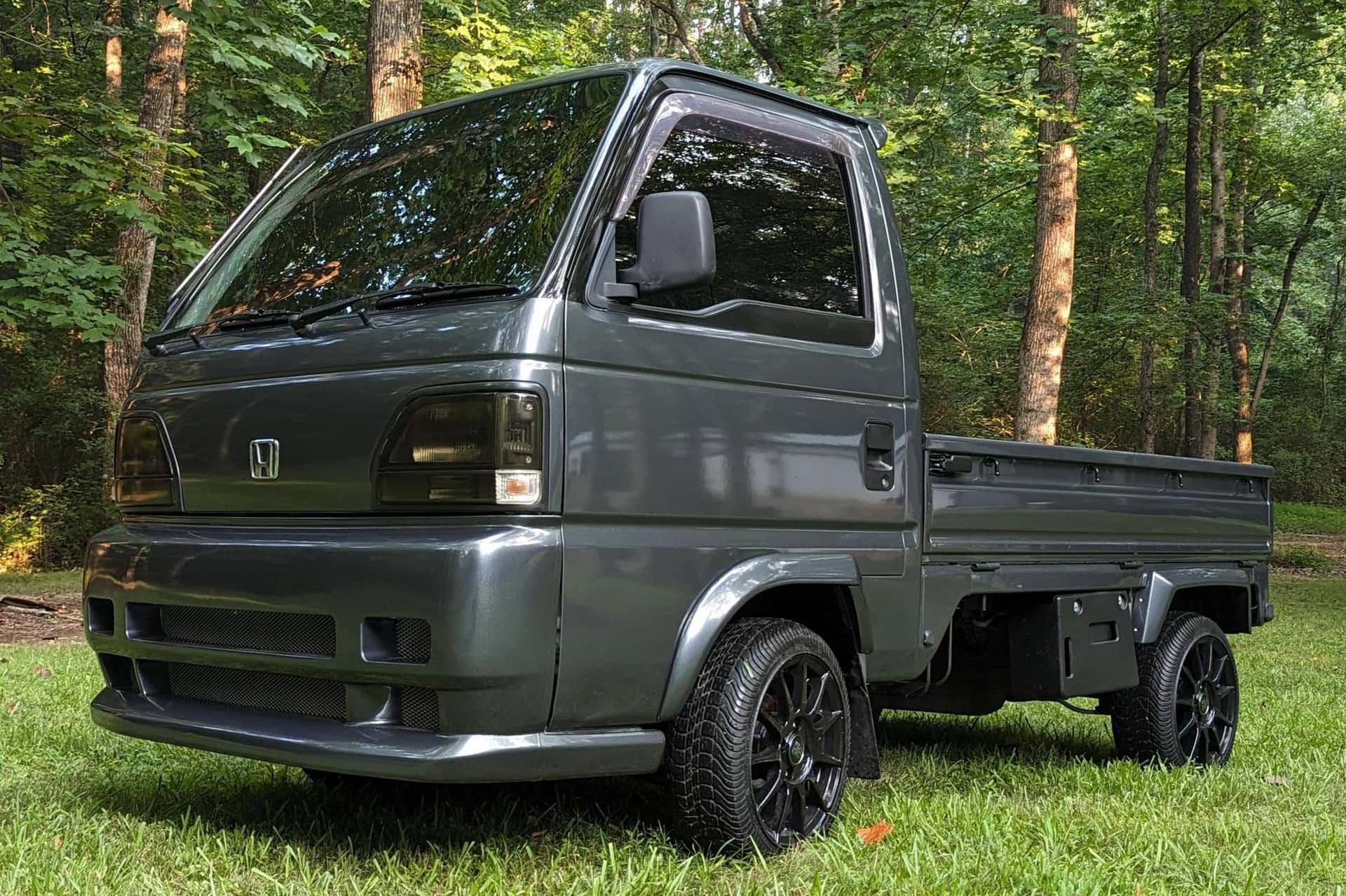 1997 Honda Acty sold for $8,300