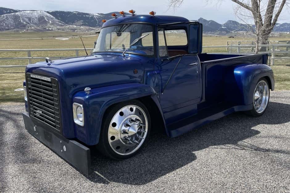 1967 International Harvester Loadstar sold for $65,000