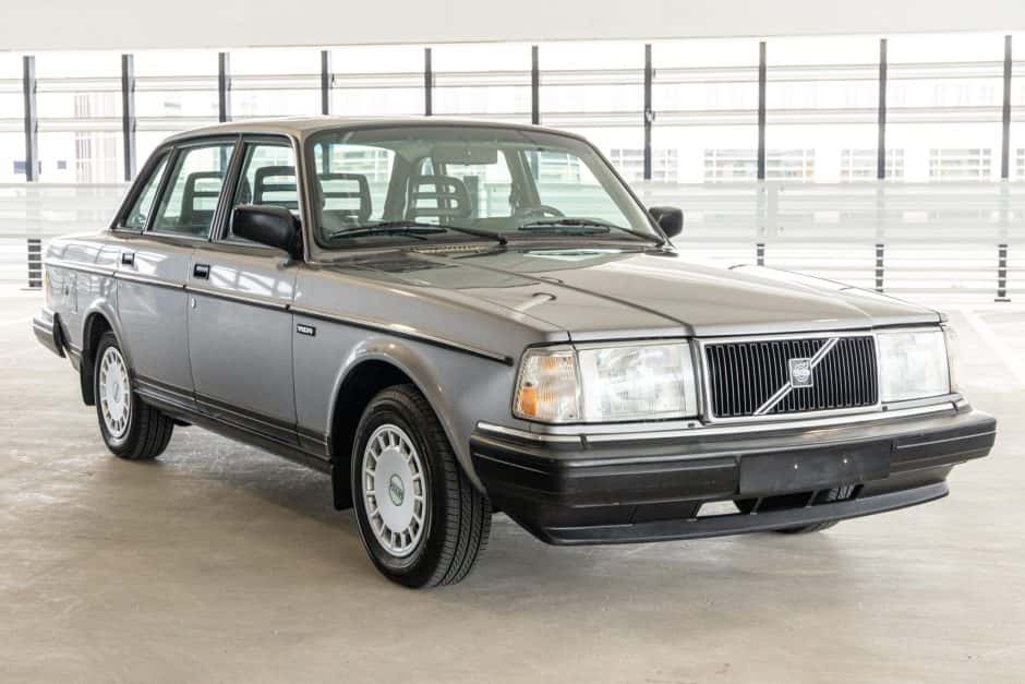 1992 Volvo 240 sold for $12,500