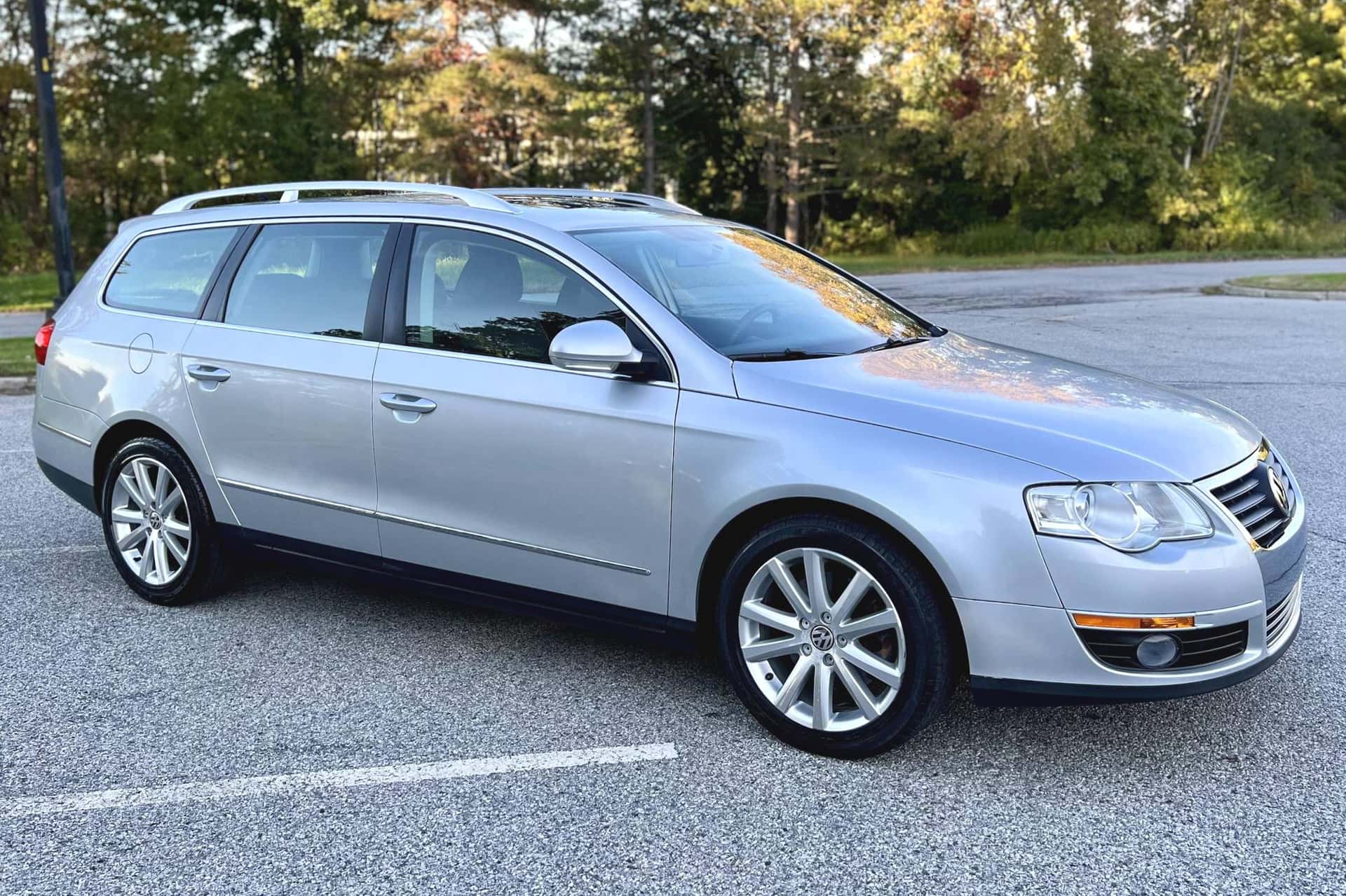 2010 Volkswagen Passat sold for $11,252