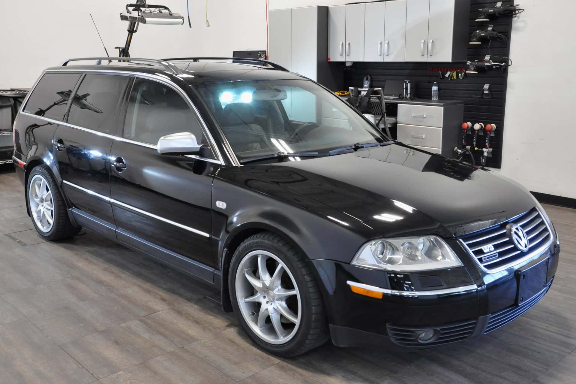 2003 Volkswagen Passat sold for $10,300