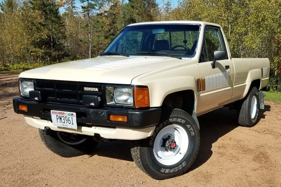 1984 Toyota Pickup (N50/N60/N70 1984-1988) sold for $10,200