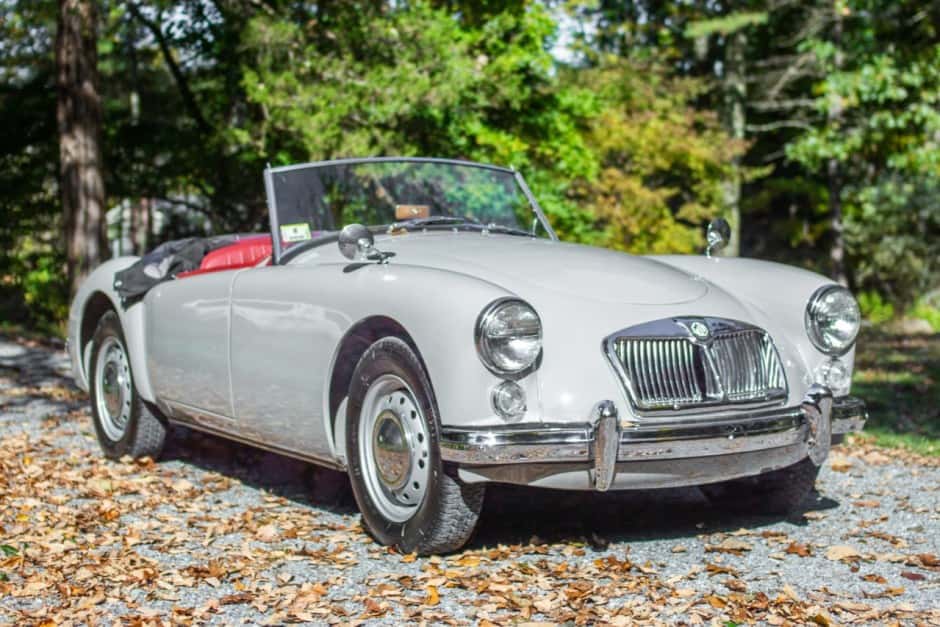 1962 MG MGA sold for $31,000