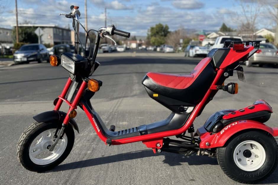 1986 Honda Step-Through Scooter sold for $4,500