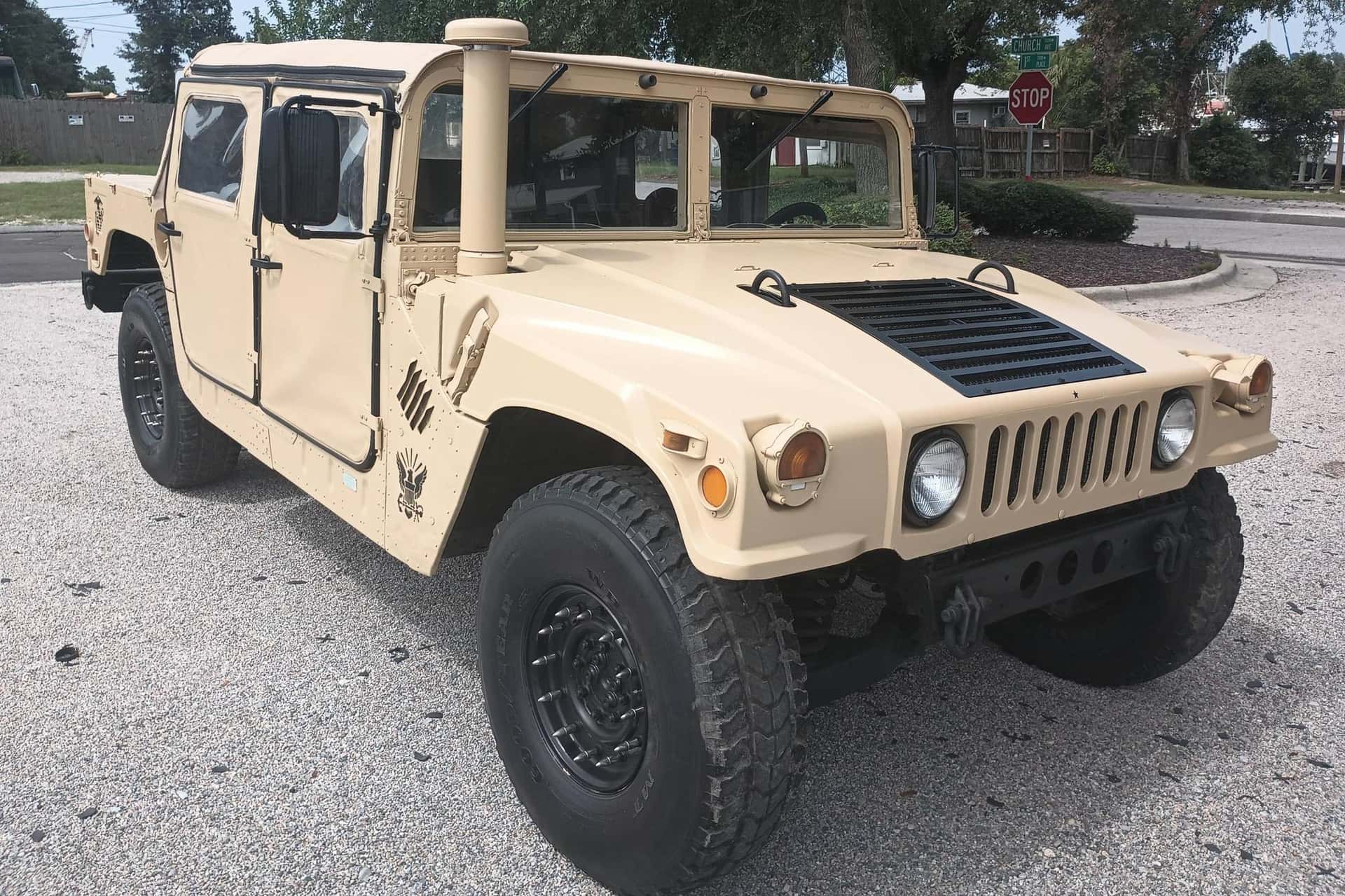 2007 AM General Hummer sold for $17,000