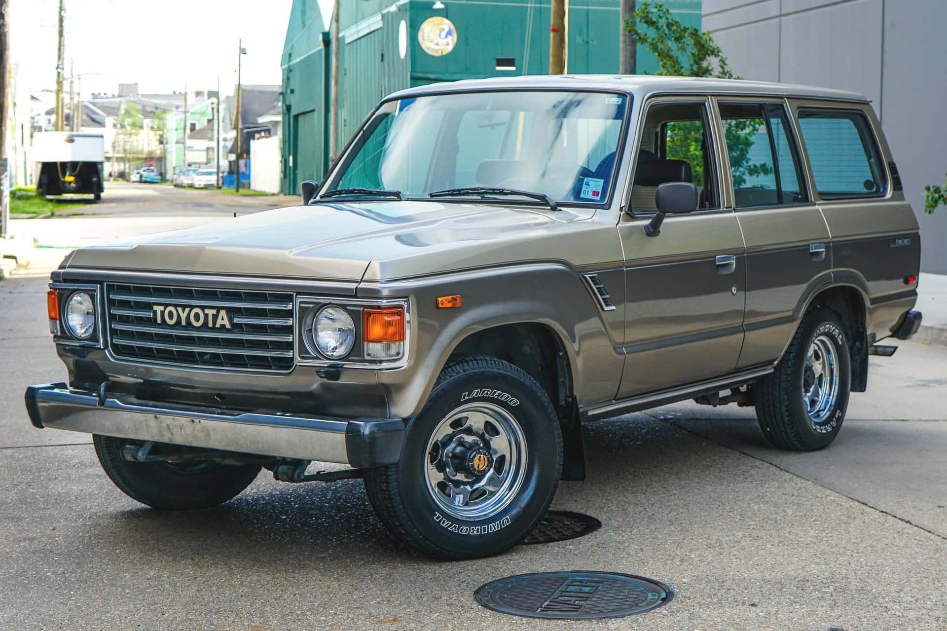 1987 Toyota Land Cruiser sold for $17,000