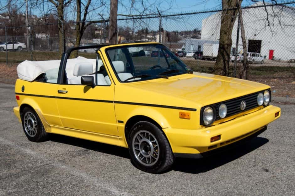 1990 Volkswagen Golf/Rabbit Cabriolet sold for $11,000