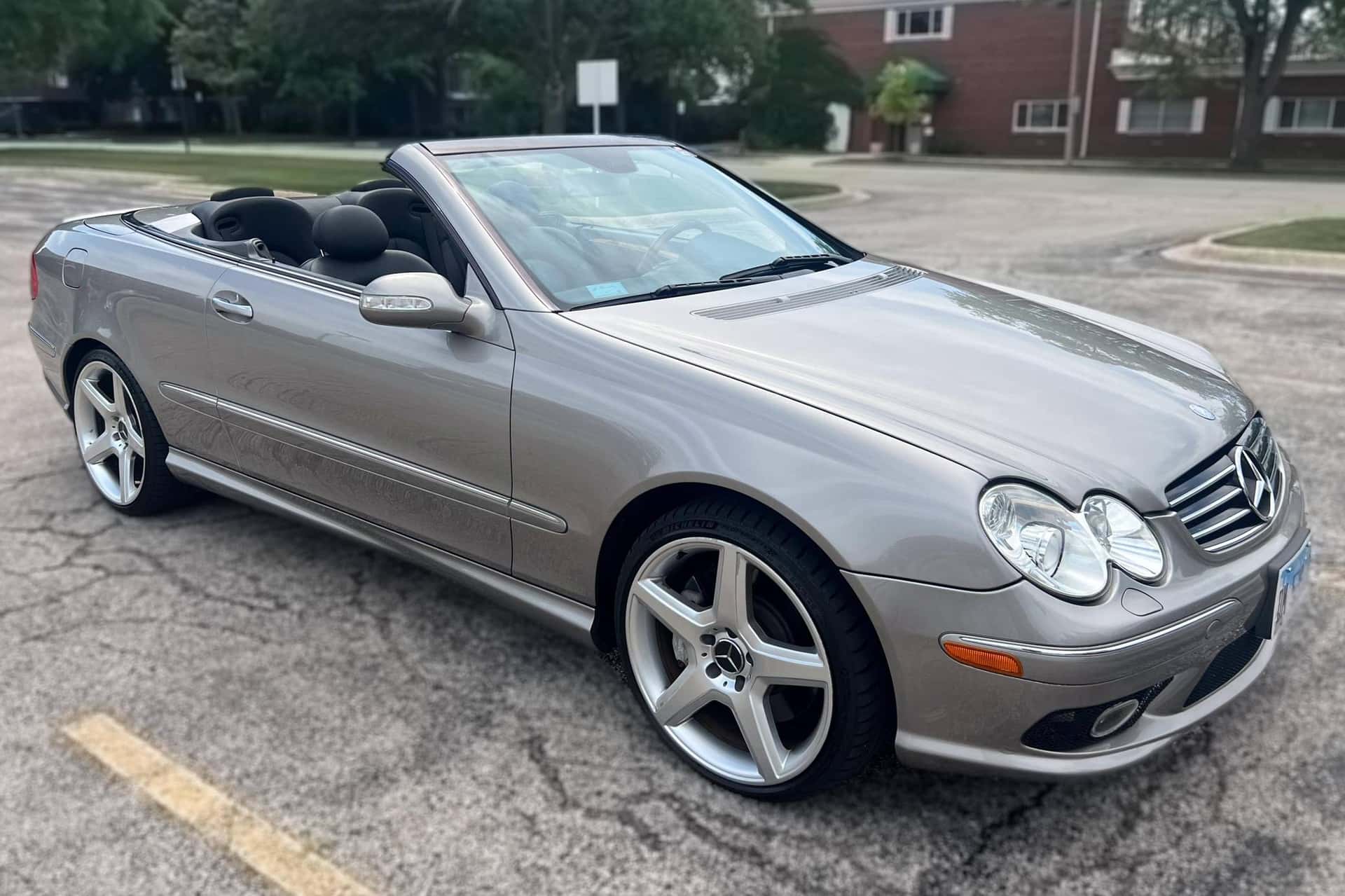 2005 Mercedes-Benz CLK-Class sold for $10,250