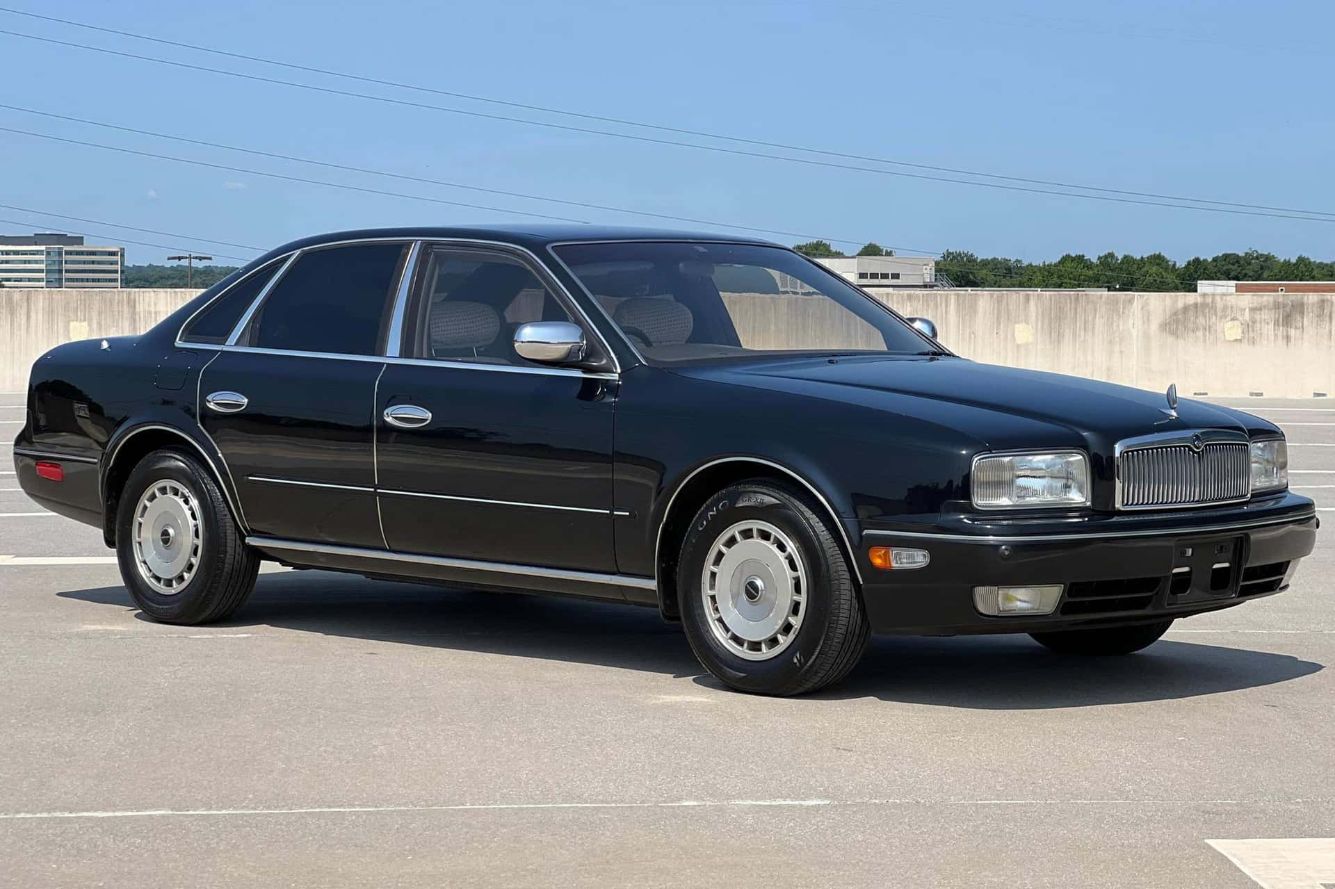 1996 Nissan President sold for $6,200