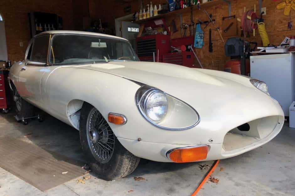 1970 Jaguar XKE Series II sold for $15,100