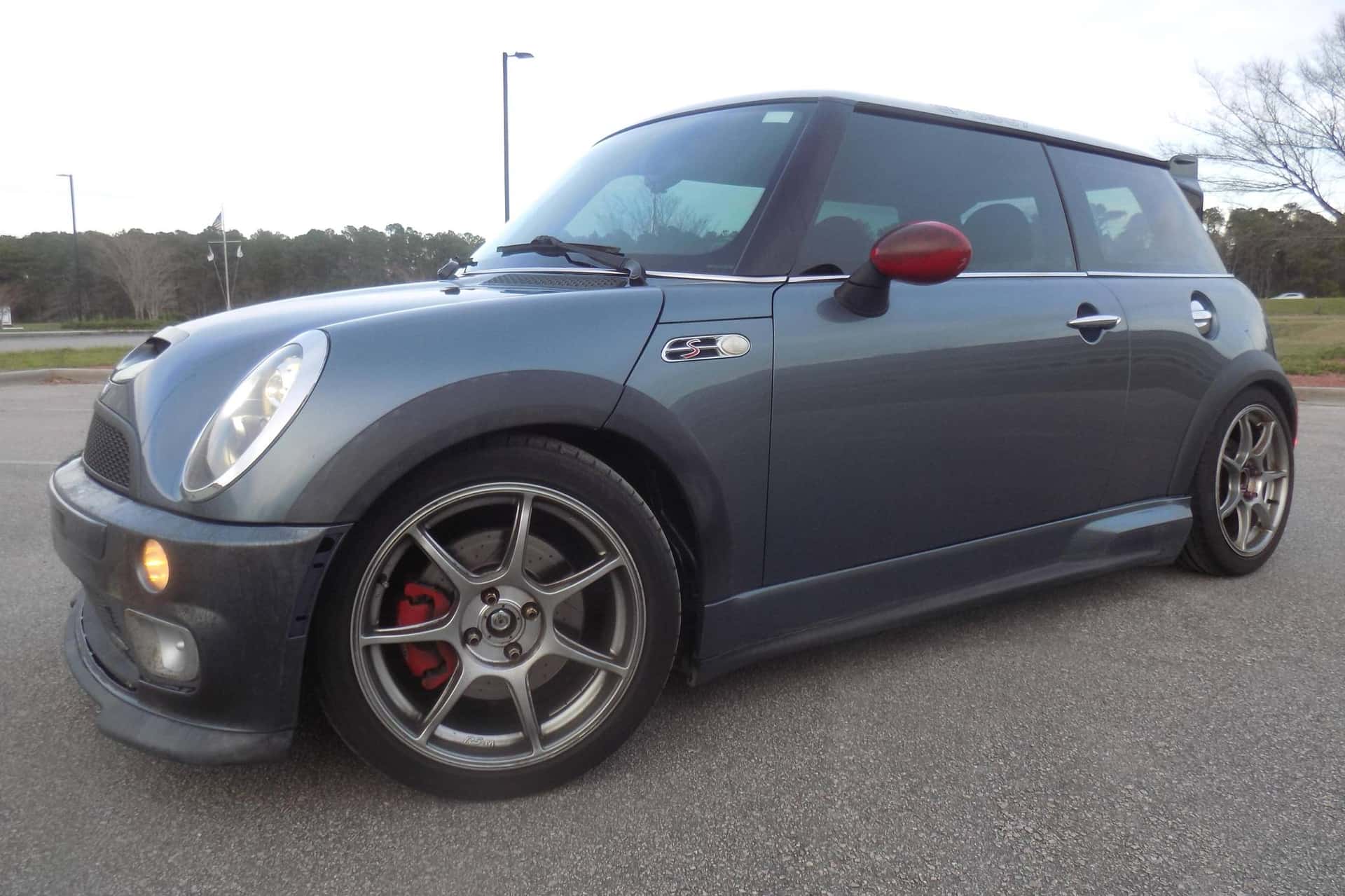 2006 MINI Cooper sold for $14,500