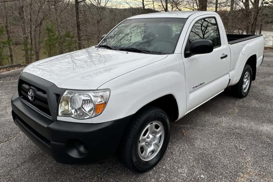 2006 Toyota Tacoma (N2X0 2005-2015) sold for $16,500