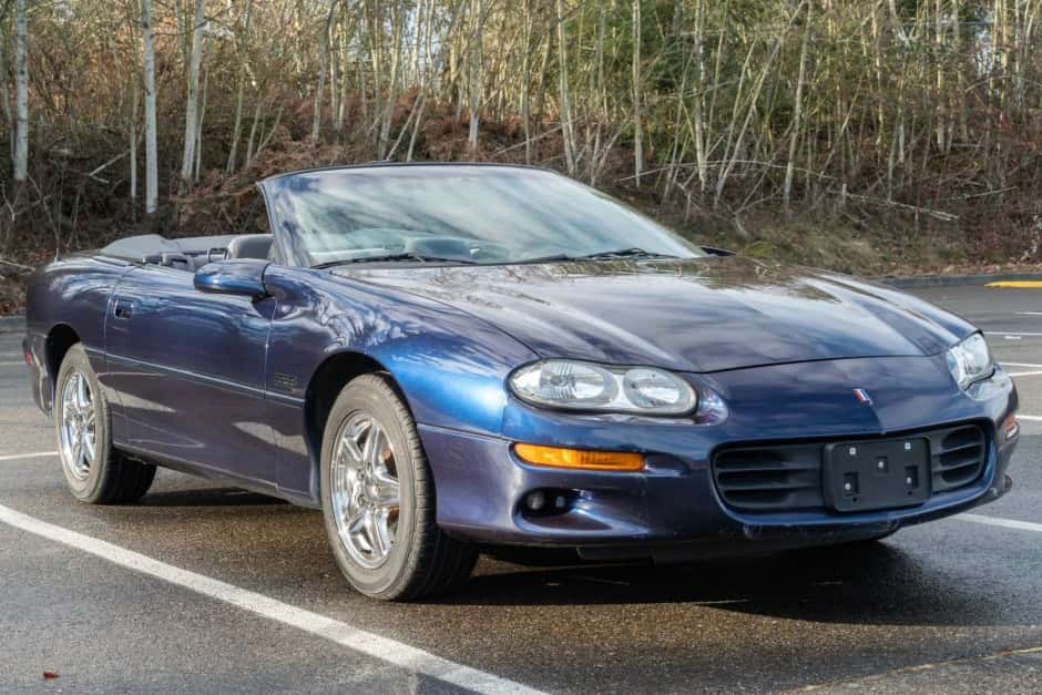 1998 Chevrolet Camaro 4th Generation 1993-2002 sold for $10,000