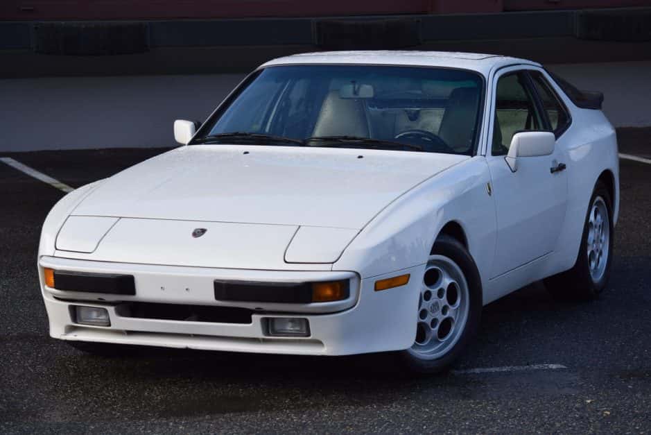 1987 Porsche 944 sold for $9,000