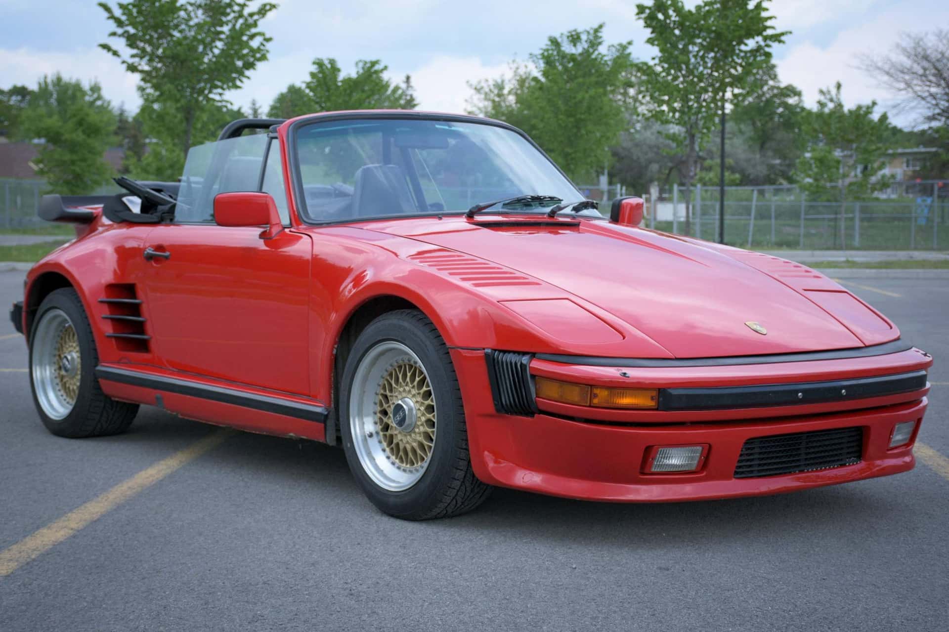 1985 Porsche G Series/930 911 sold for $37,000