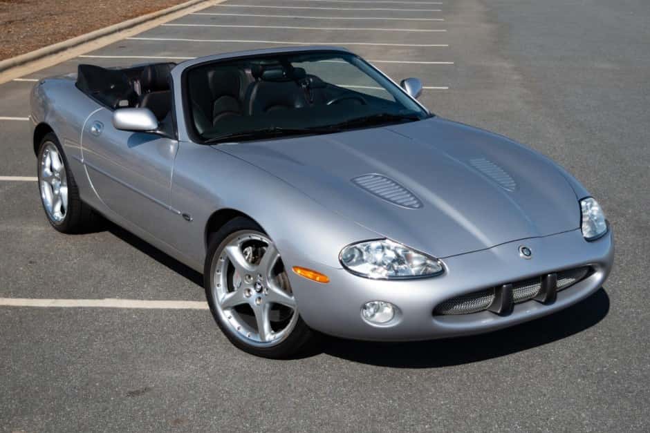 2001 Jaguar XKR sold for $19,250