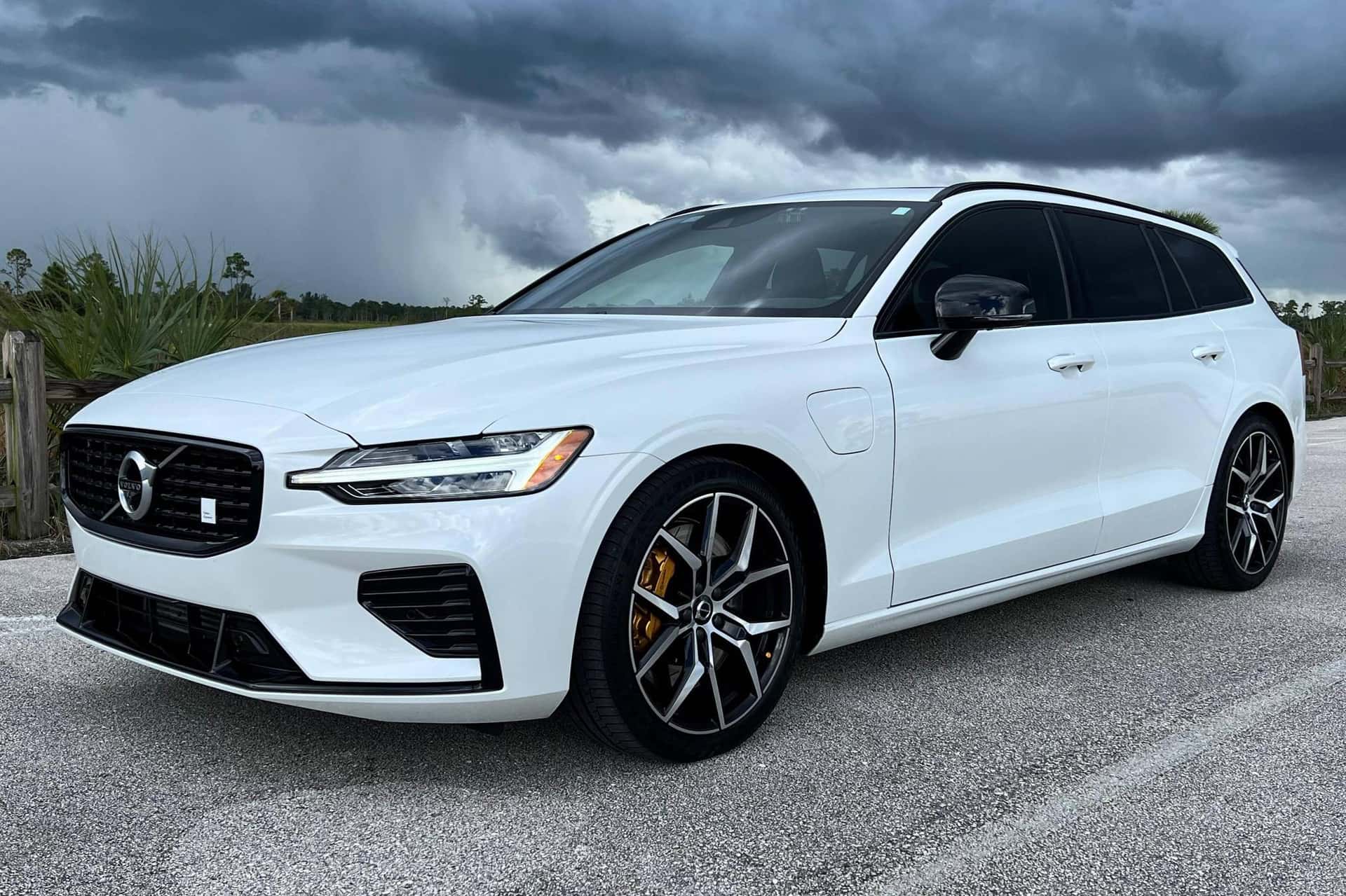 2021 Volvo V60 sold for $58,500