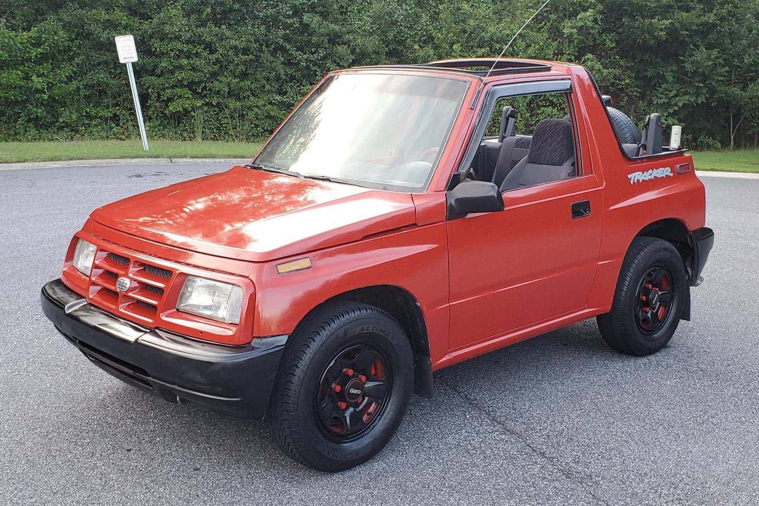1997 Geo Tracker sold for $7,100
