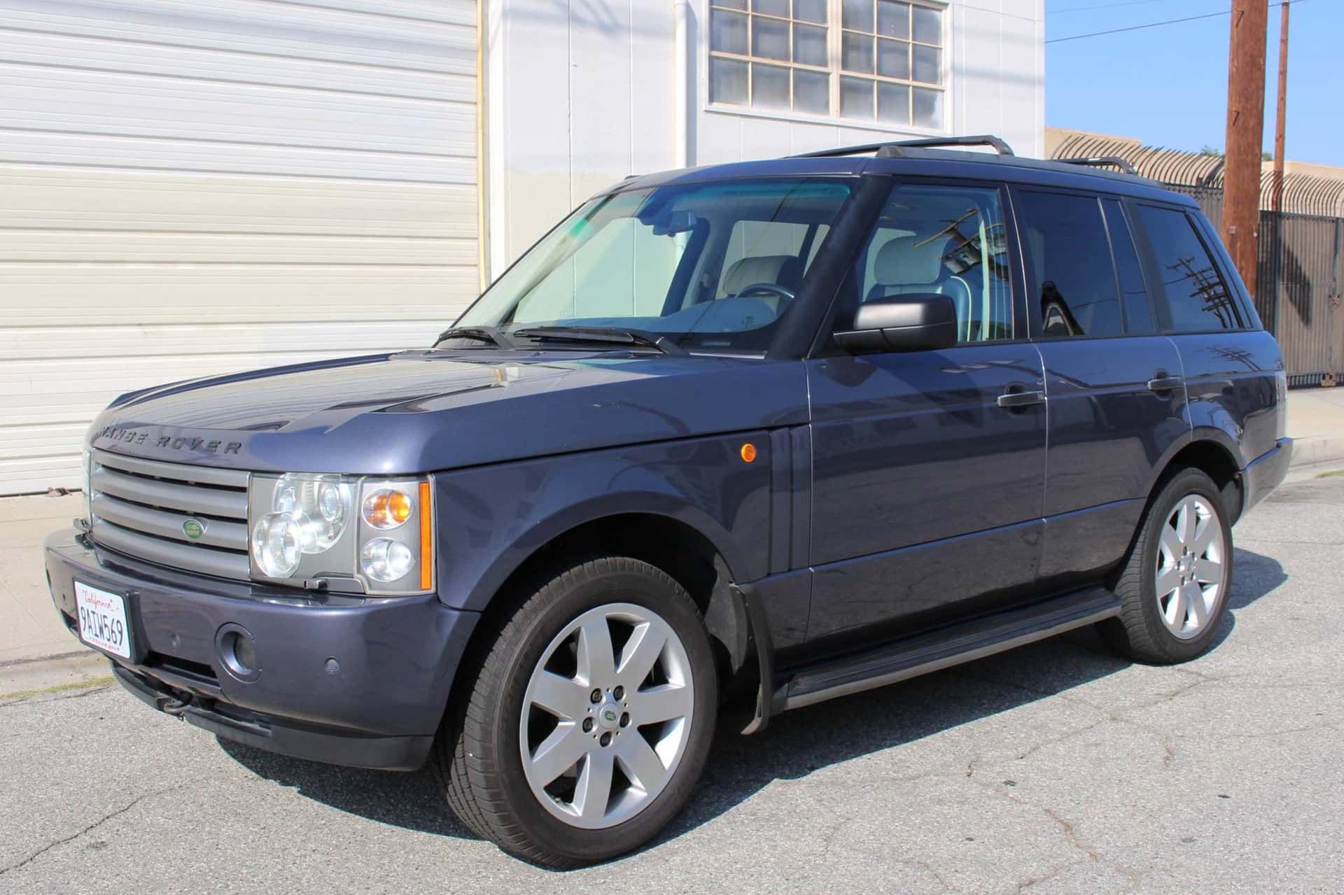 2005 Land Rover Range Rover sold for $14,000