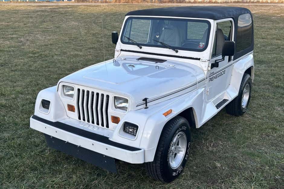 1991 Jeep Wrangler YJ (1987-1995) sold for $10,500
