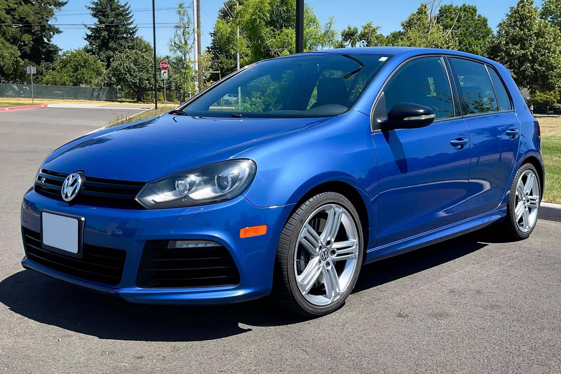 2012 Volkswagen Golf R sold for $15,000